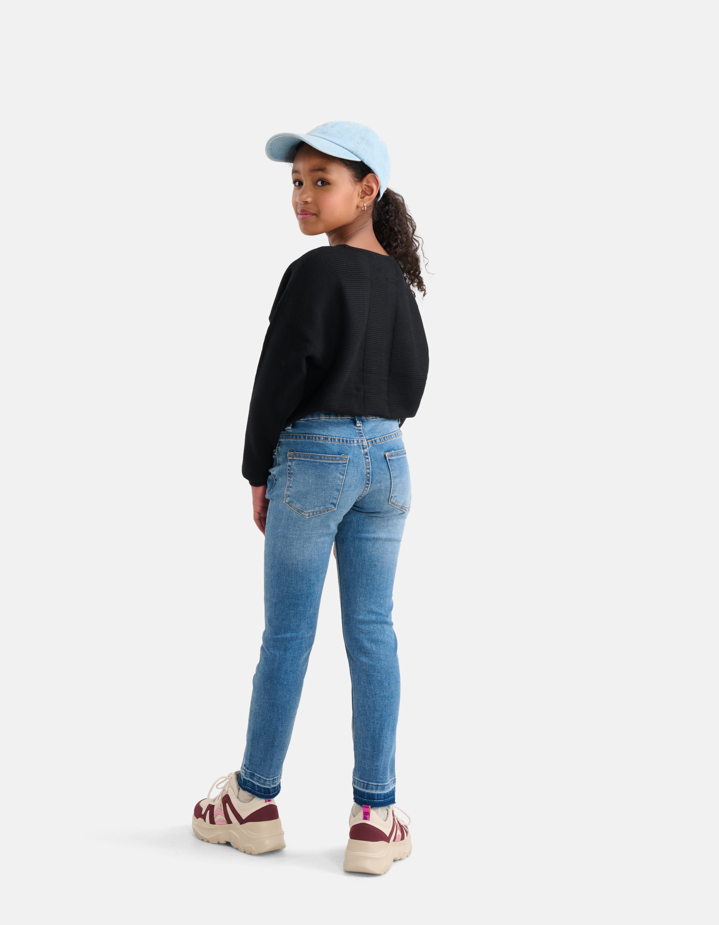 Oversized Pullover Schwarz SHOEBY GIRLS