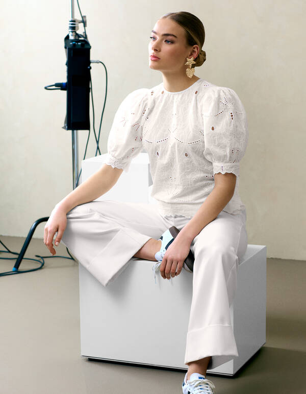 Besticktes Top Off White By Fred SHOEBY WOMEN