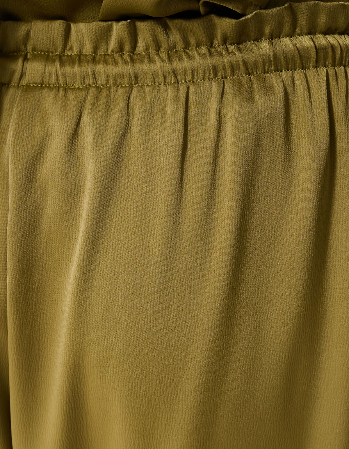 Satin Locker Sitzende Hose Gr&uuml;n Von Fred SHOEBY WOMEN