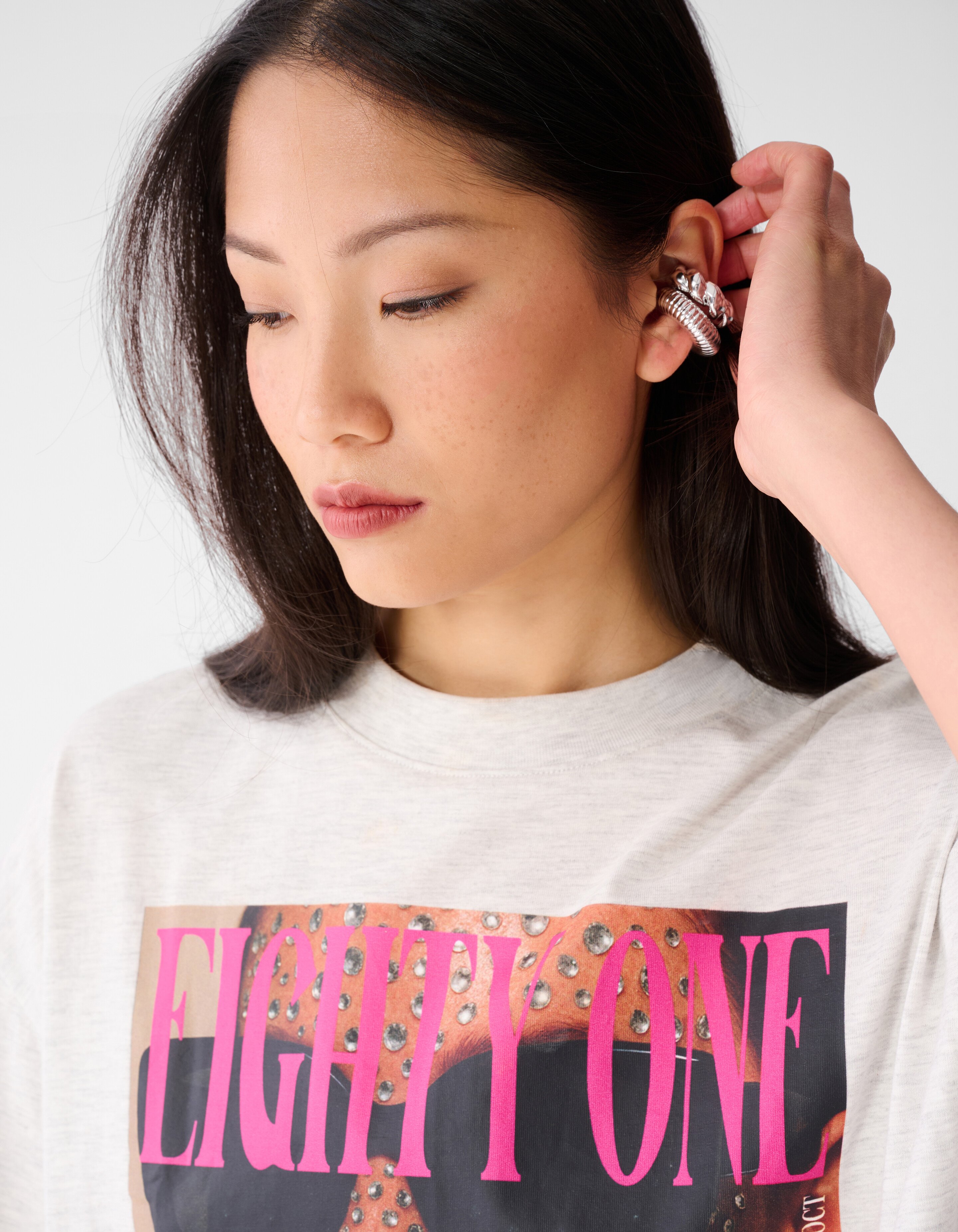 Magazin Artwork T-Shirt Hellgrau SHOEBY WOMEN