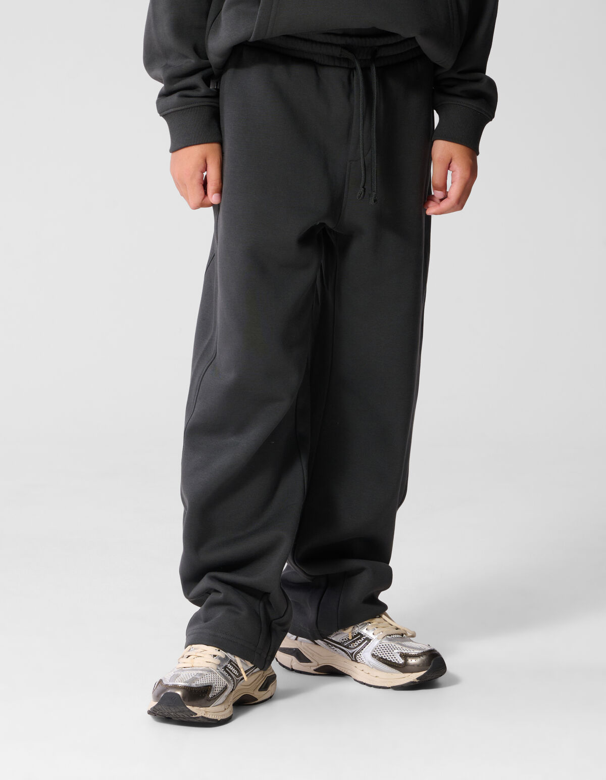 Creator Barrel Joggerhose Schwarz SHOEBY BOYS