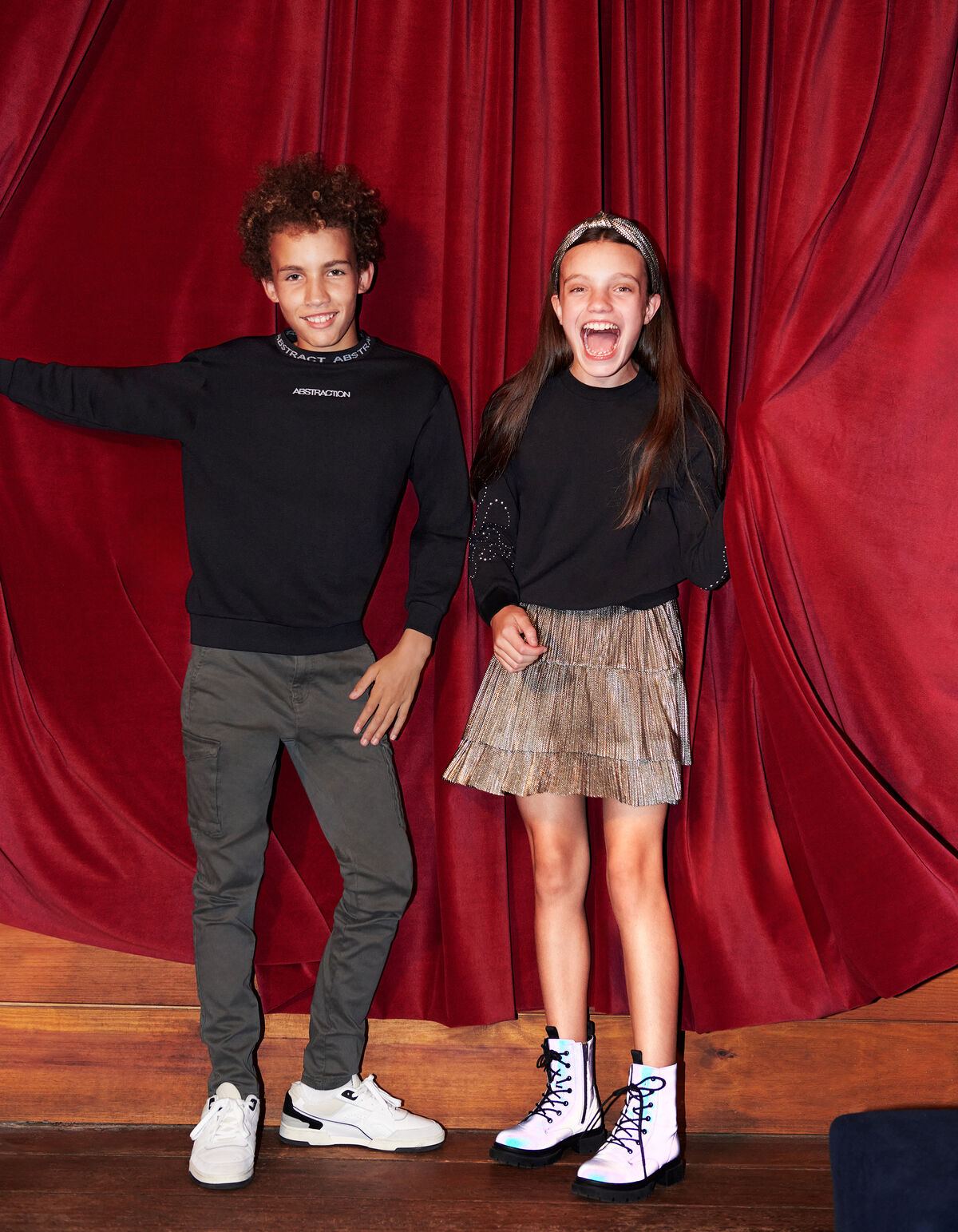 Nieten Pullover Schwarz SHOEBY GIRLS