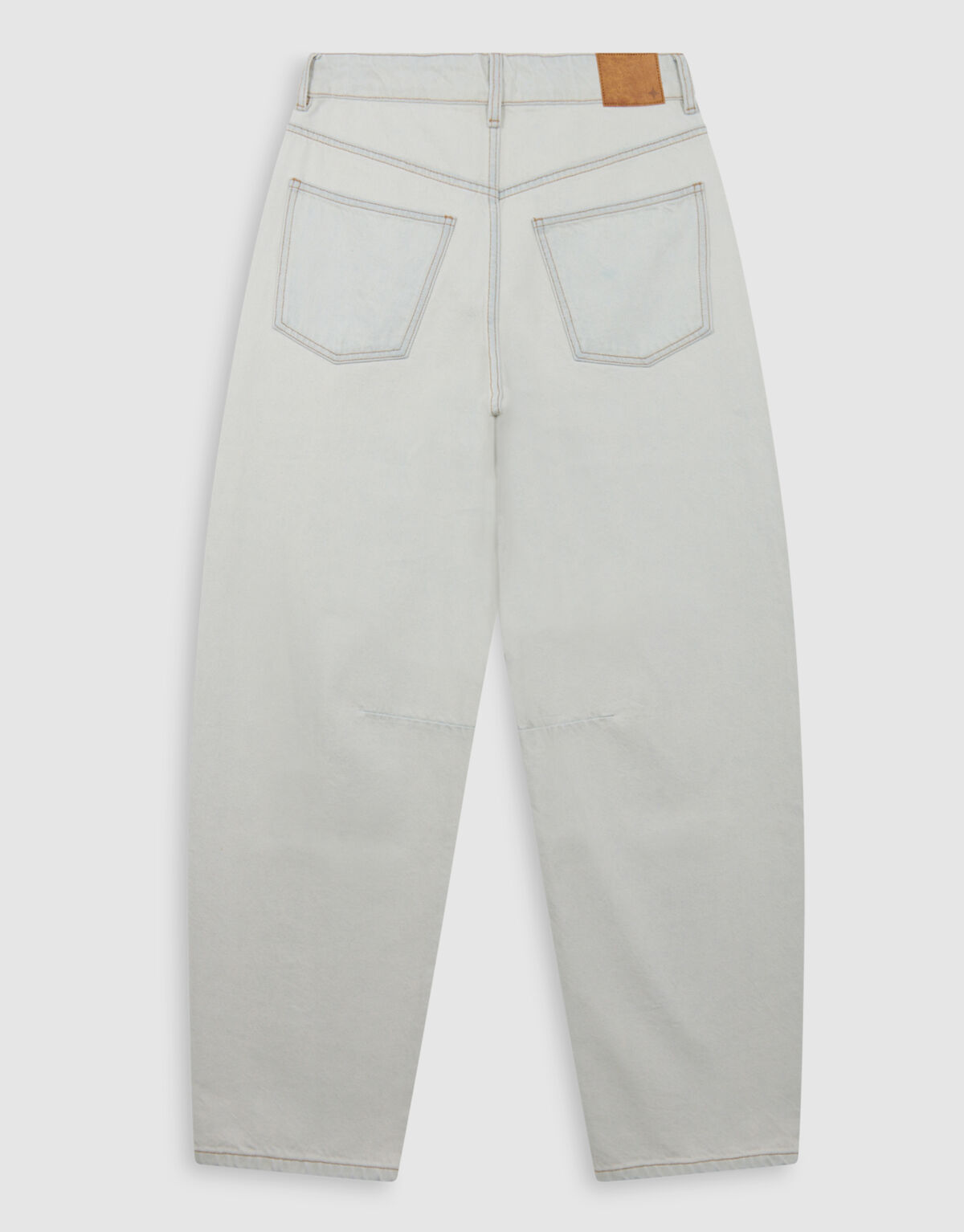 Fancy Button Barrel Fit Jeans Gebleicht SHOEBY WOMEN