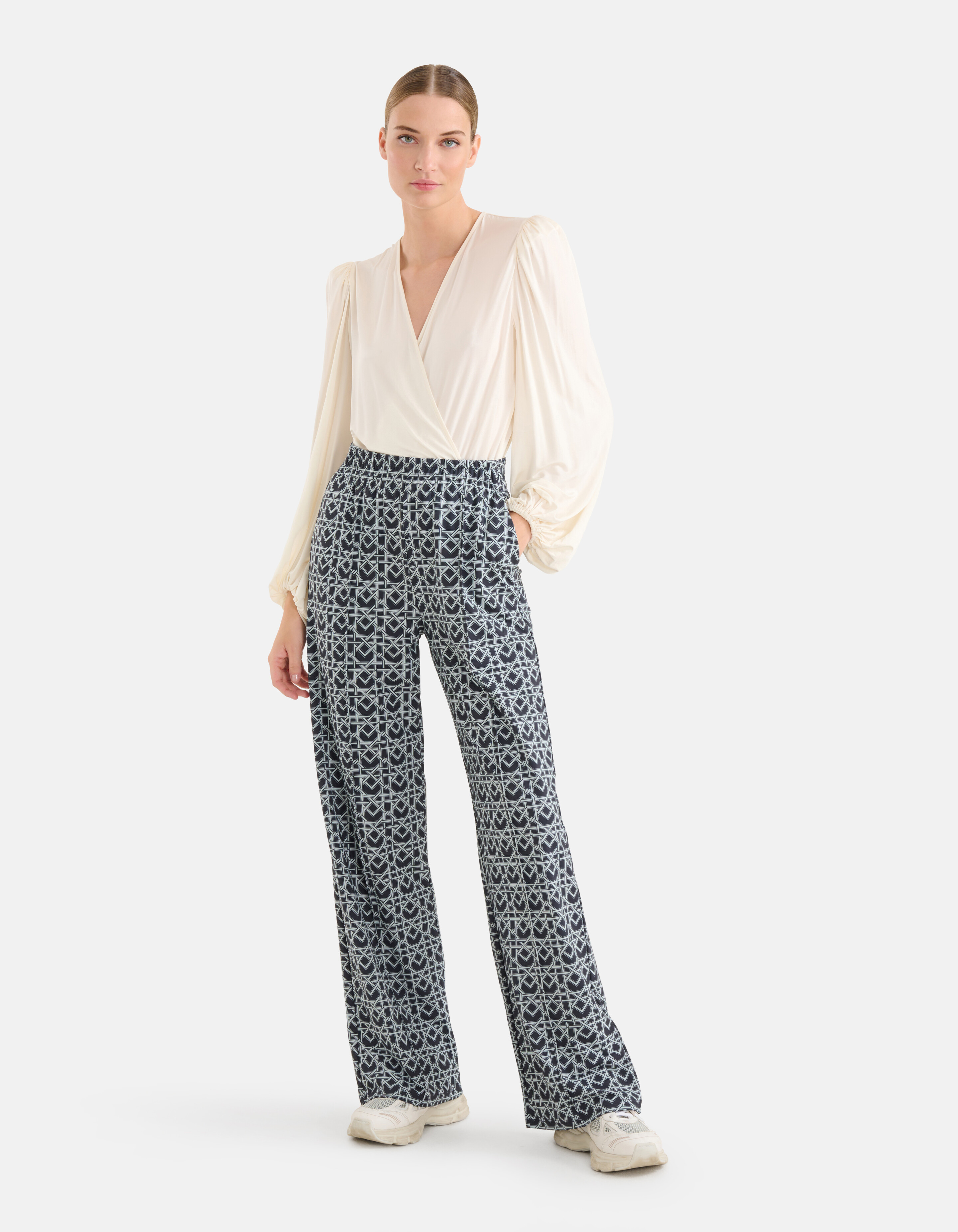 Travel Wrap Body Off White von Mieke SHOEBY WOMEN