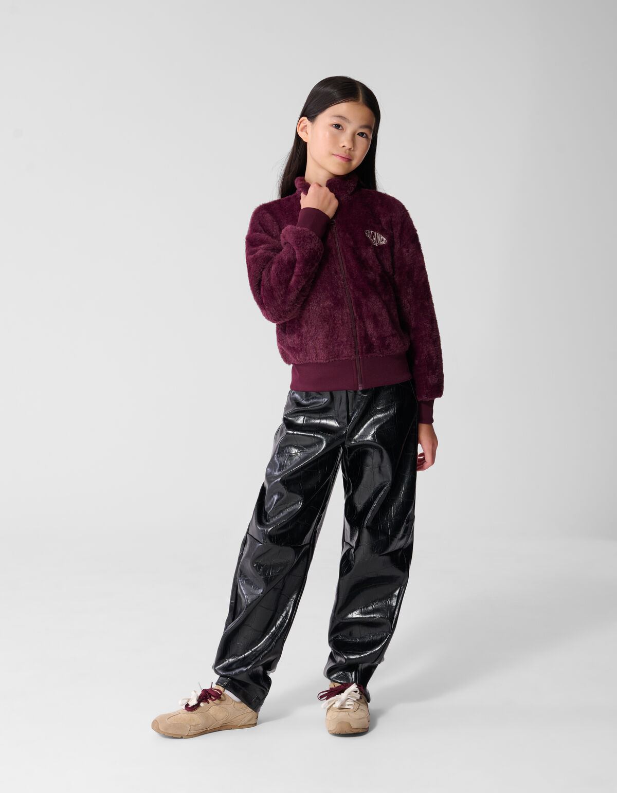Flauschige Sportjacke Dunkelrot SHOEBY GIRLS