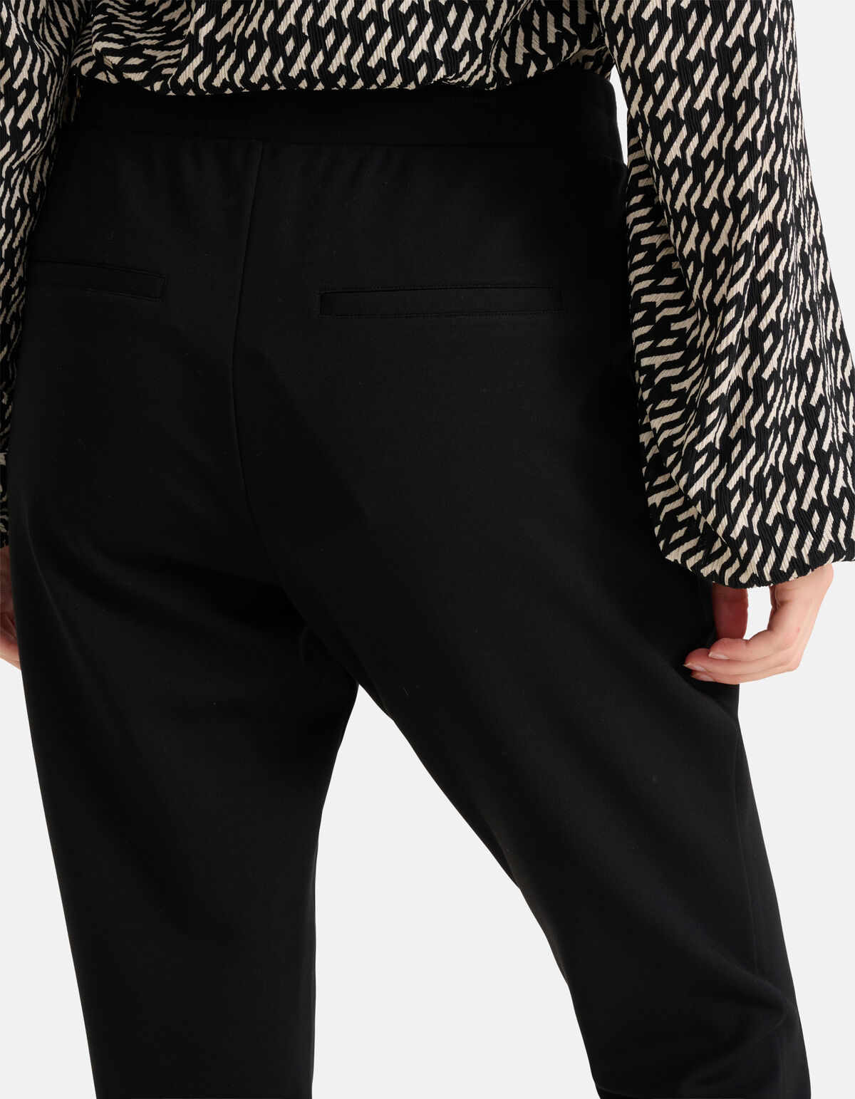 Sporthose Schwarz Eksept