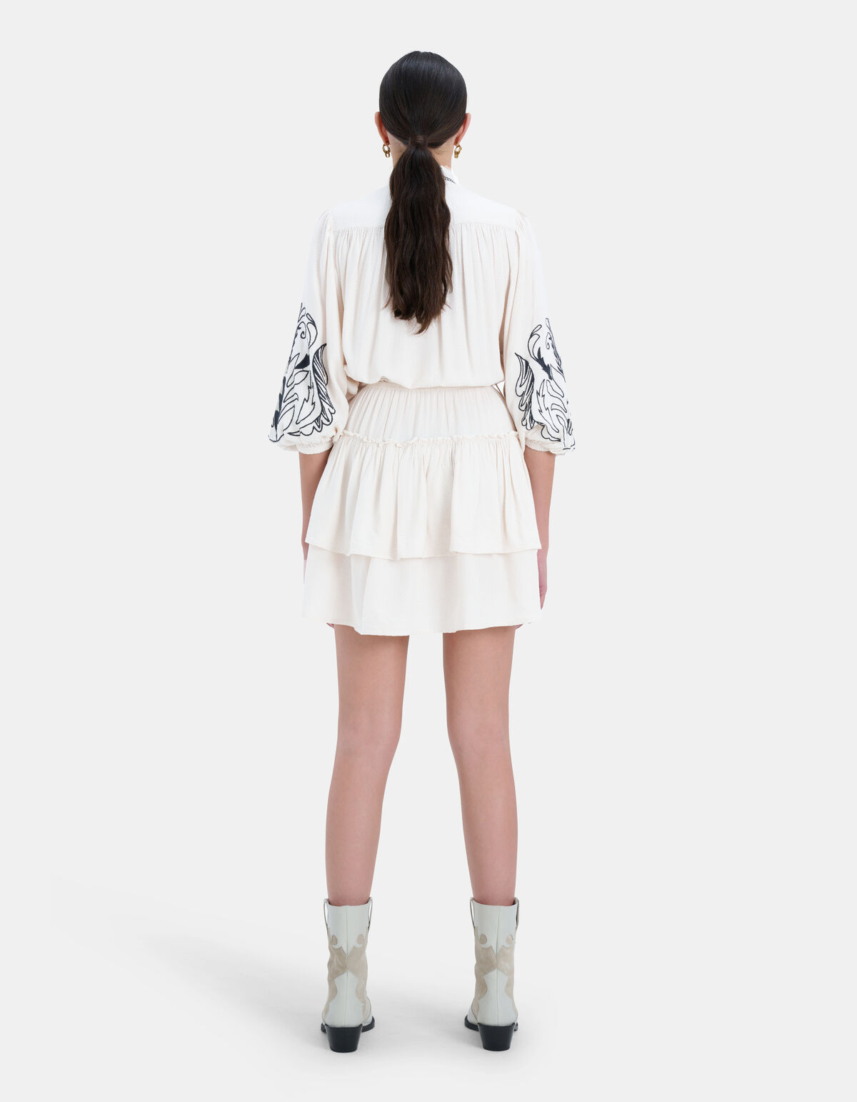 Dobbie Stickkleid EKSEPT
