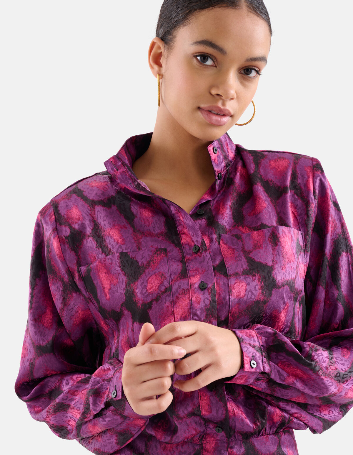 Satin Kleid mit Schulterpolsterung Violett EKSEPT