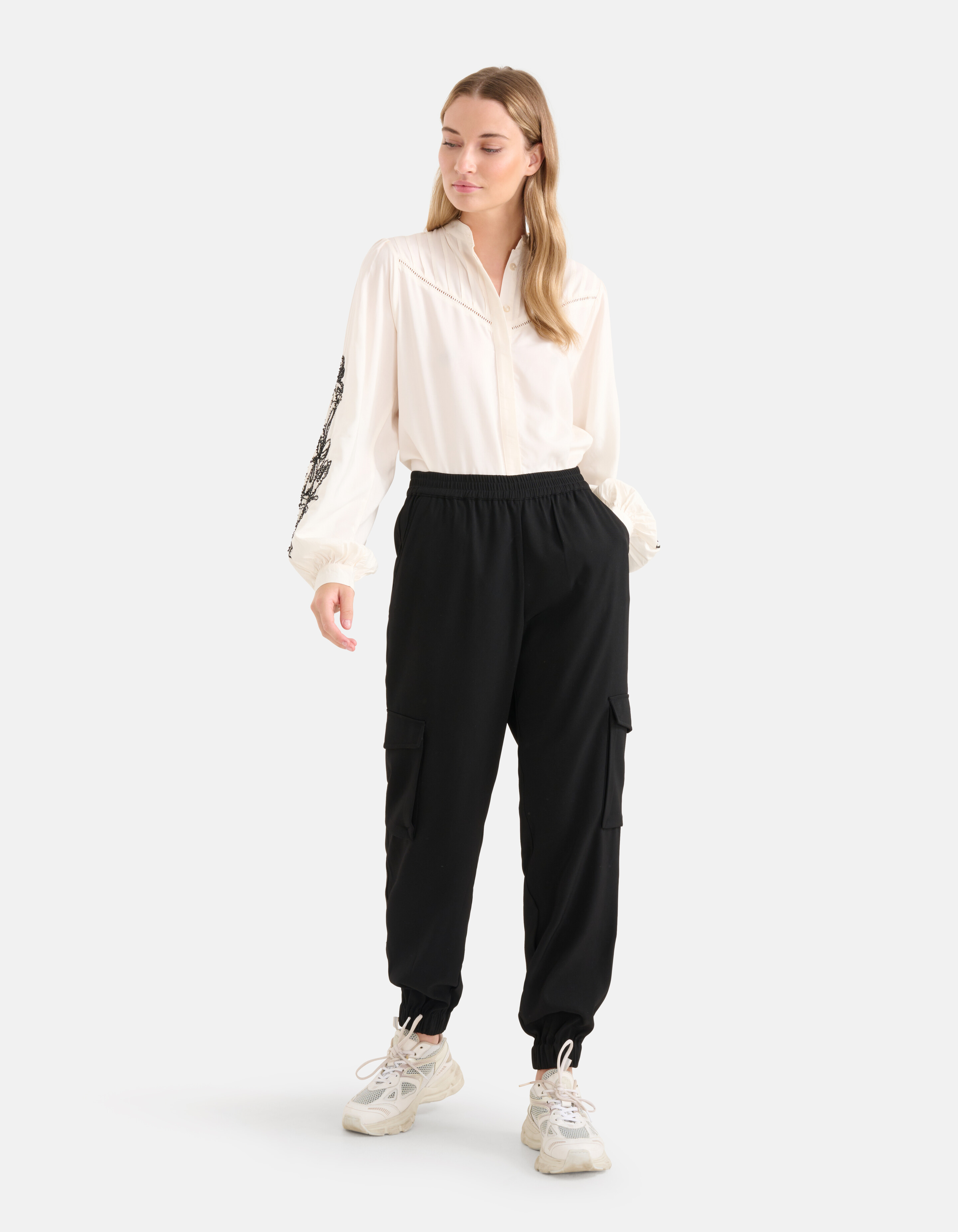 Beaded Embroidery Blouse Gebroken Wit SHOEBY WOMEN