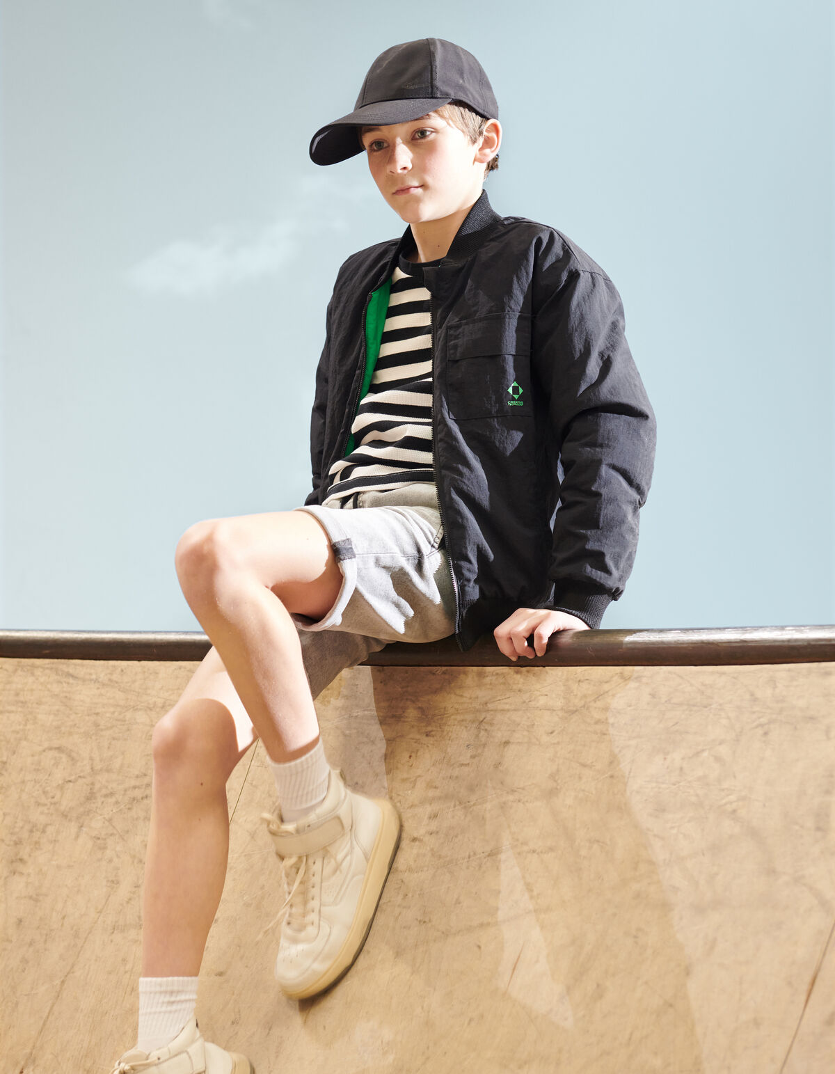 Textur-T-Shirt Schwarz/Weiß SHOEBY BOYS