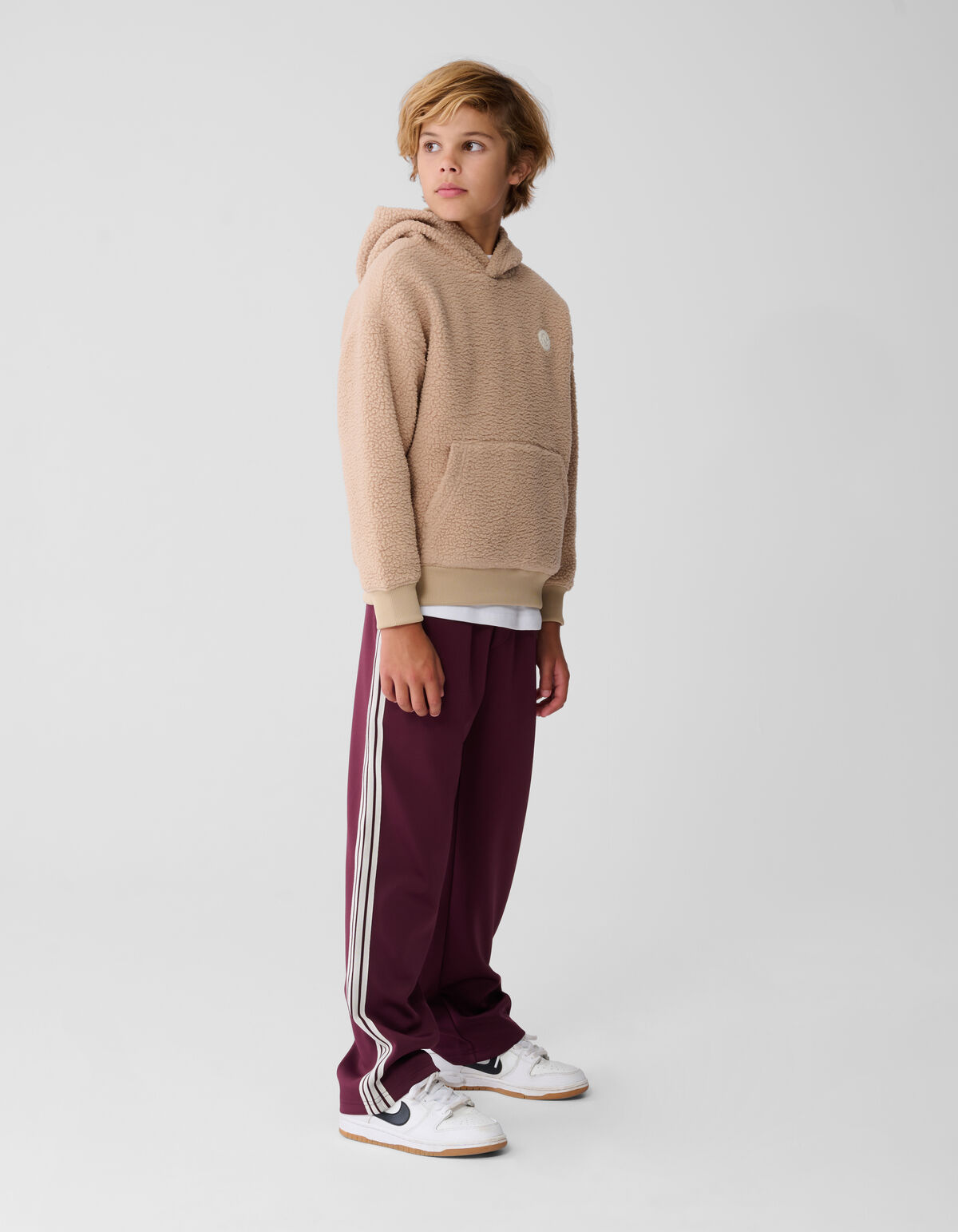 Sportliche Wide Leg Hose Dunkelrot SHOEBY BOYS