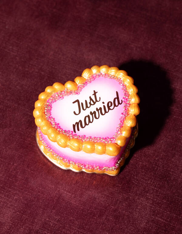 Just Married Weihnachtskugel Rosa By Fred SHOEBY ACCESSOIRES