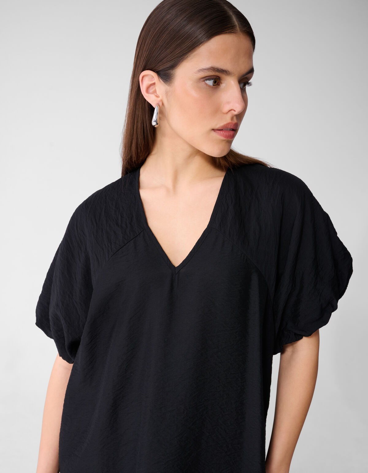 V-Ausschnitt Mini Kleid Schwarz SHOEBY WOMEN