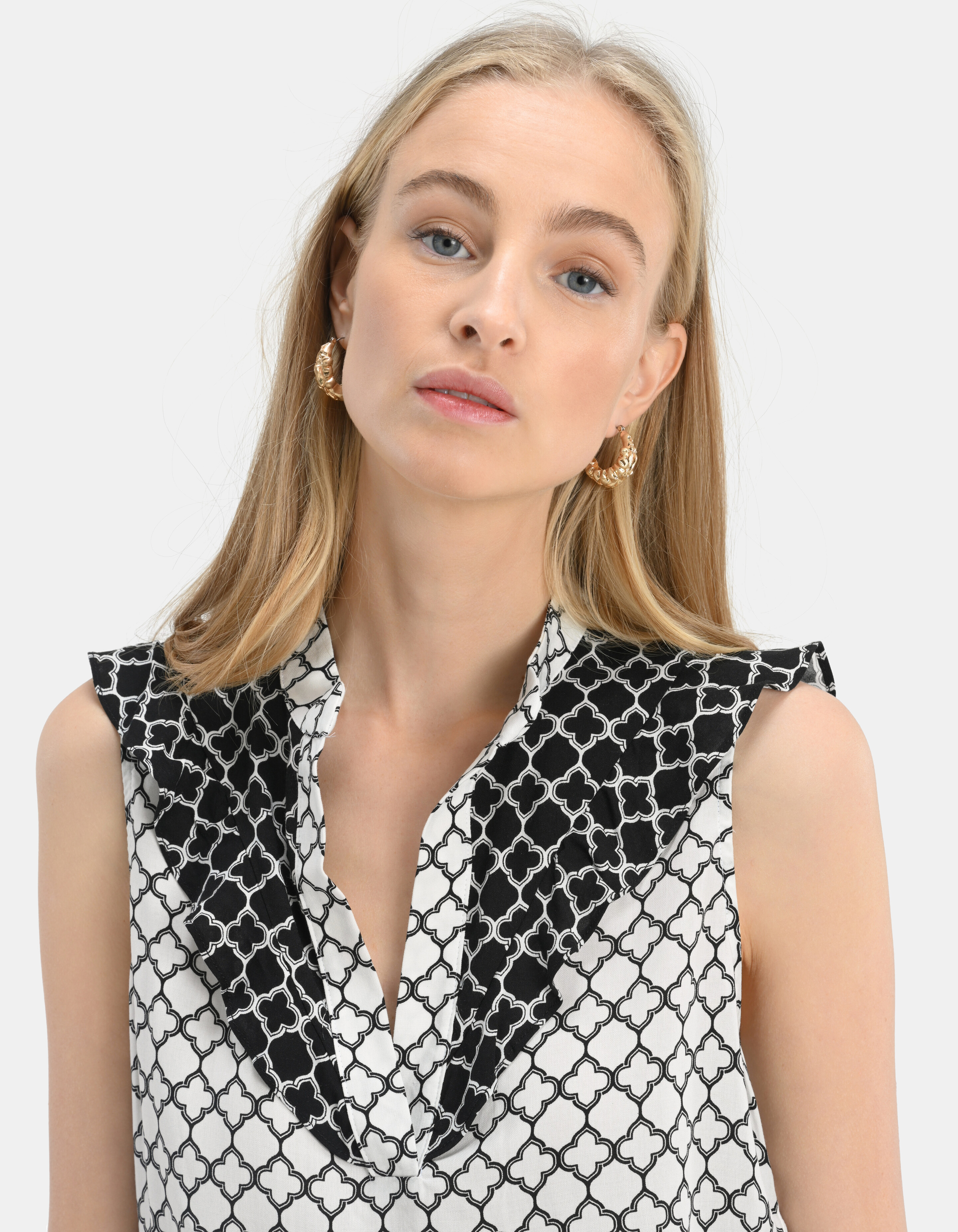 Ärmellose Bluse mit grafischem Druck Schwarz/Weiß SHOEBY WOMEN
