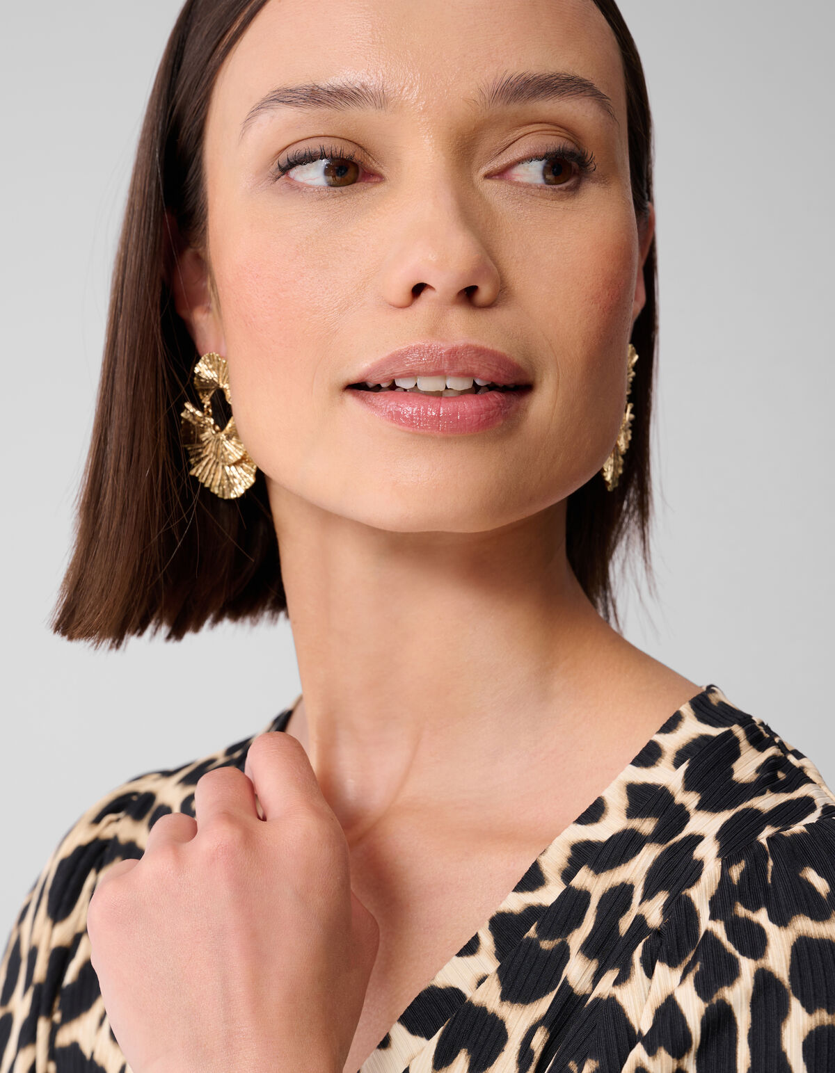 Leopard Ruffle Rib Top Braun! SHOEBY WOMEN