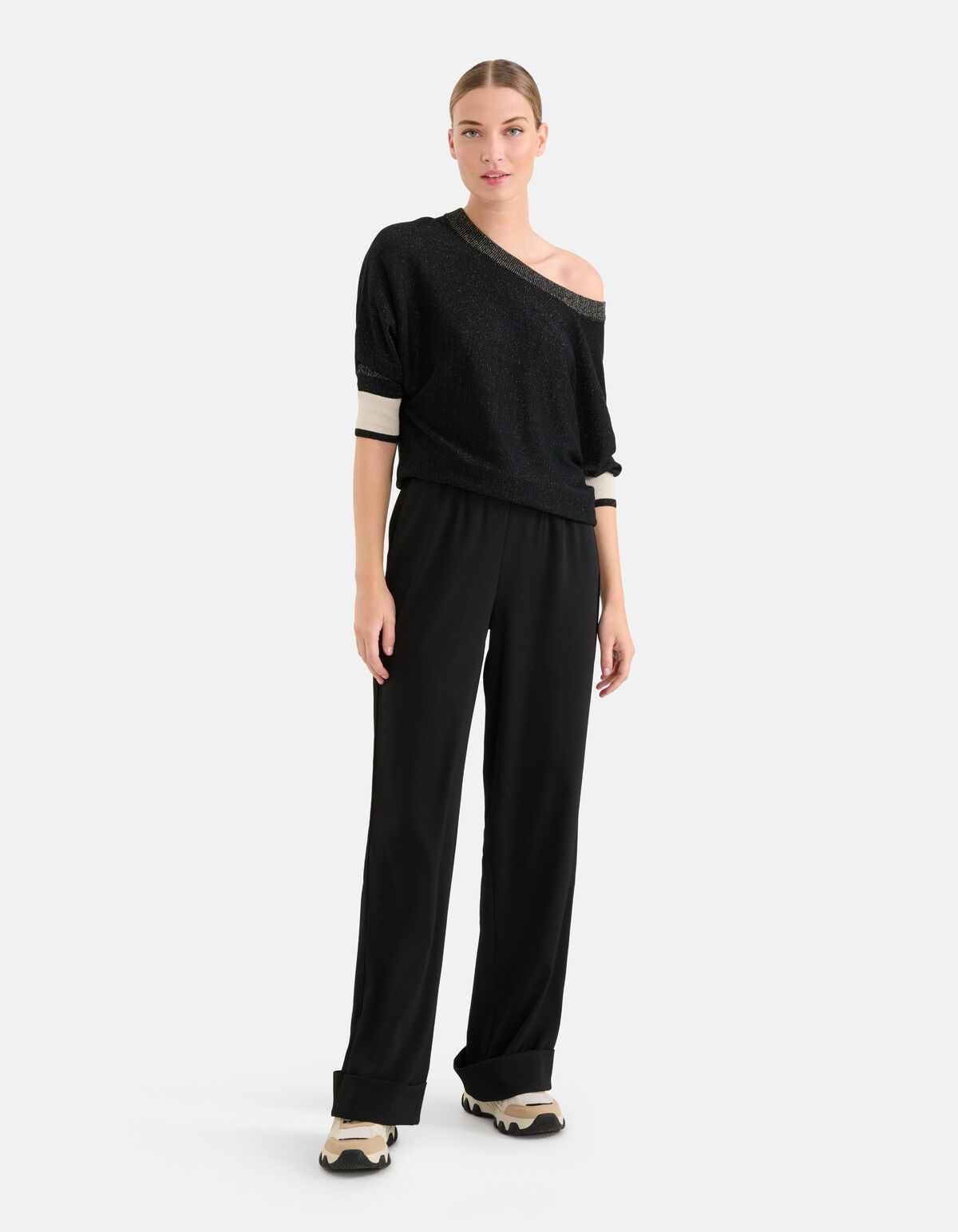 Colourblock Fledermausärmel Pullover Schwarz von M SHOEBY WOMEN