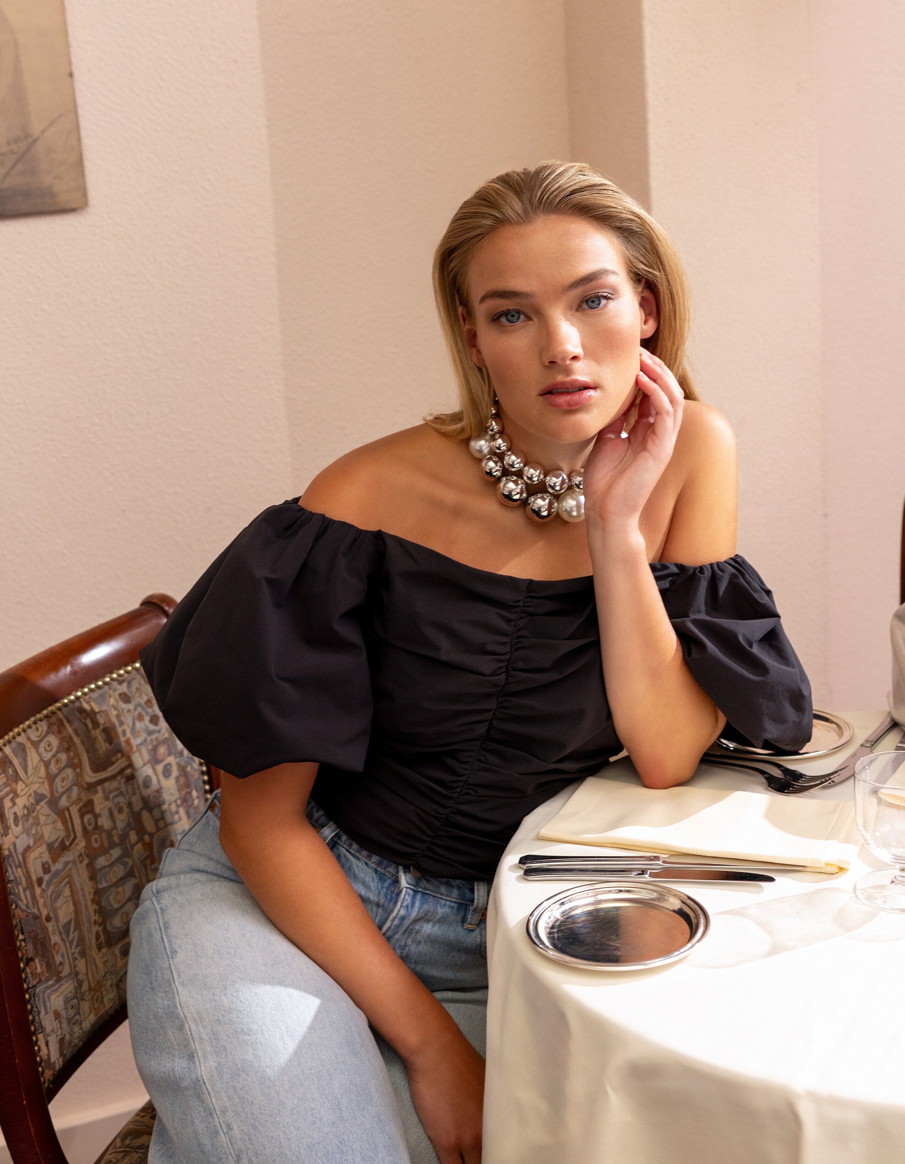 Gerafftes Off-Shoulder-Top Schwarz von Fred SHOEBY WOMEN