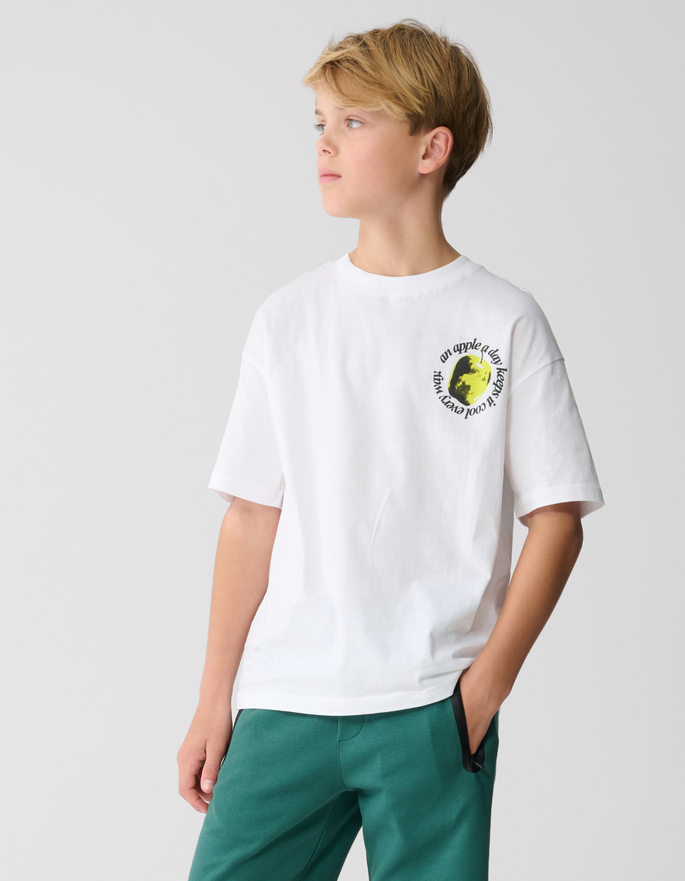 Apple Artwork T-Shirt Wei&szlig; SHOEBY BOYS