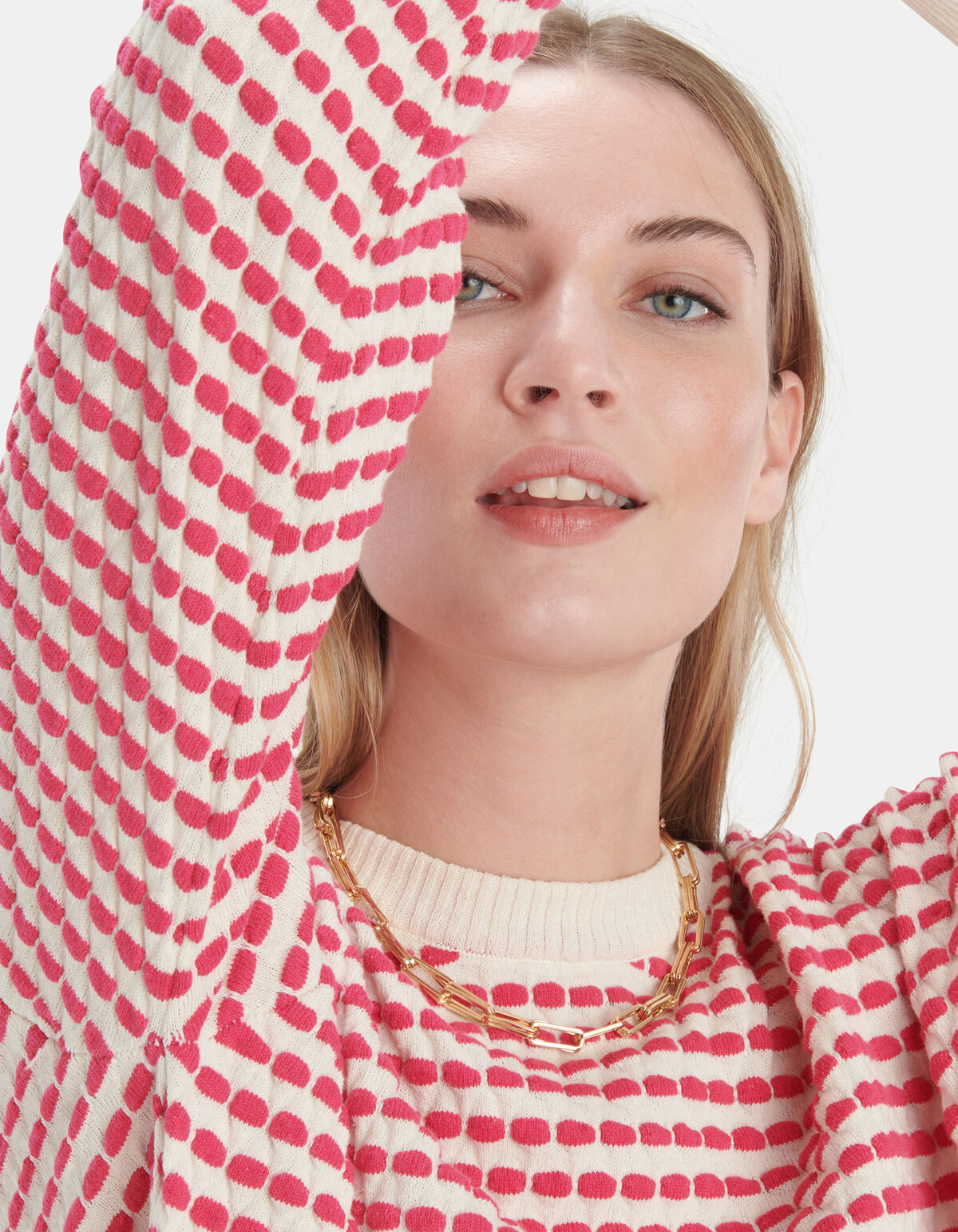 Zweifarbiger Pullover EKSEPT