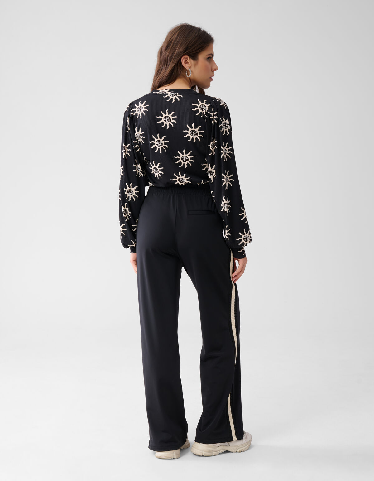 Basic-Hose mit weitem Bein Schwarz SHOEBY WOMEN