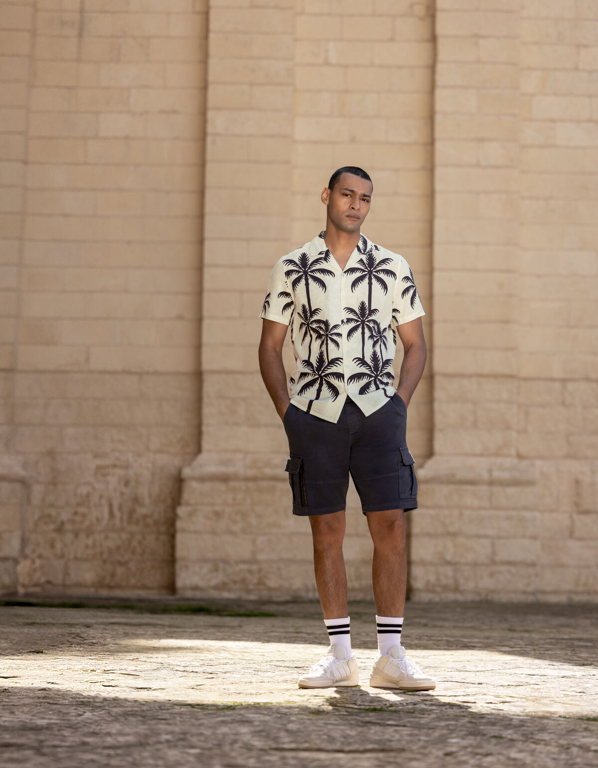 Jog Cargo Short Dunkelgrau SHOEBY MEN