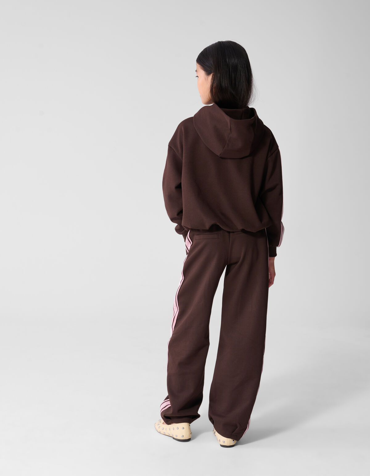 Tape Balloon Fit Hoodie in Dunkelbraun SHOEBY GIRLS