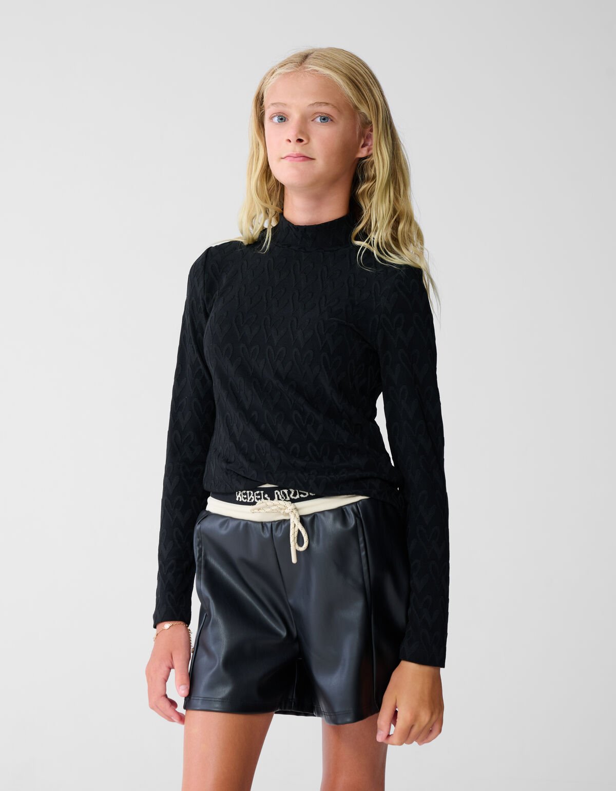 All-Over Herz Oberteil Schwarz SHOEBY GIRLS