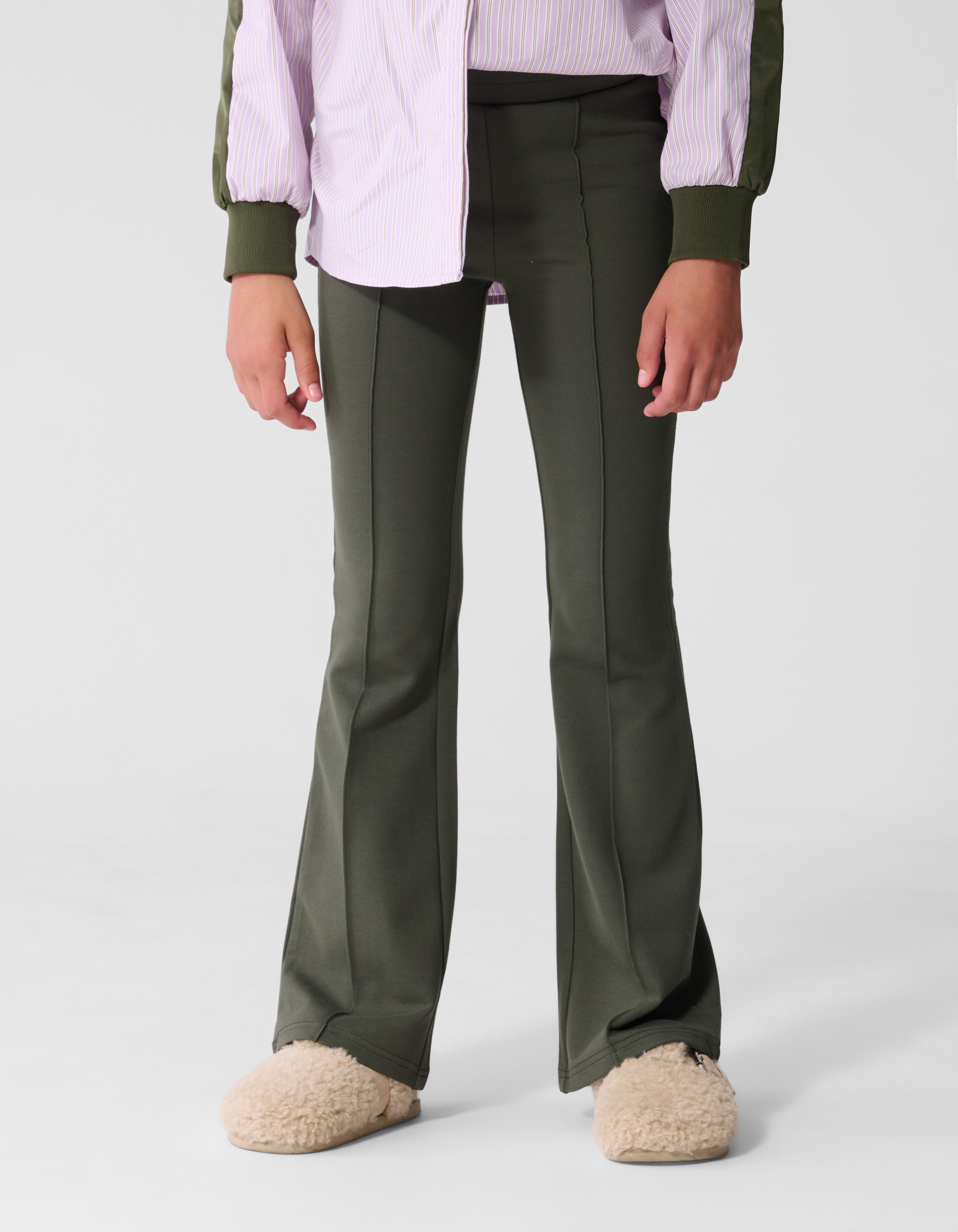 &bdquo;Punta Flared Legging&ldquo; in Dunkelgr&uuml;n SHOEBY GIRLS