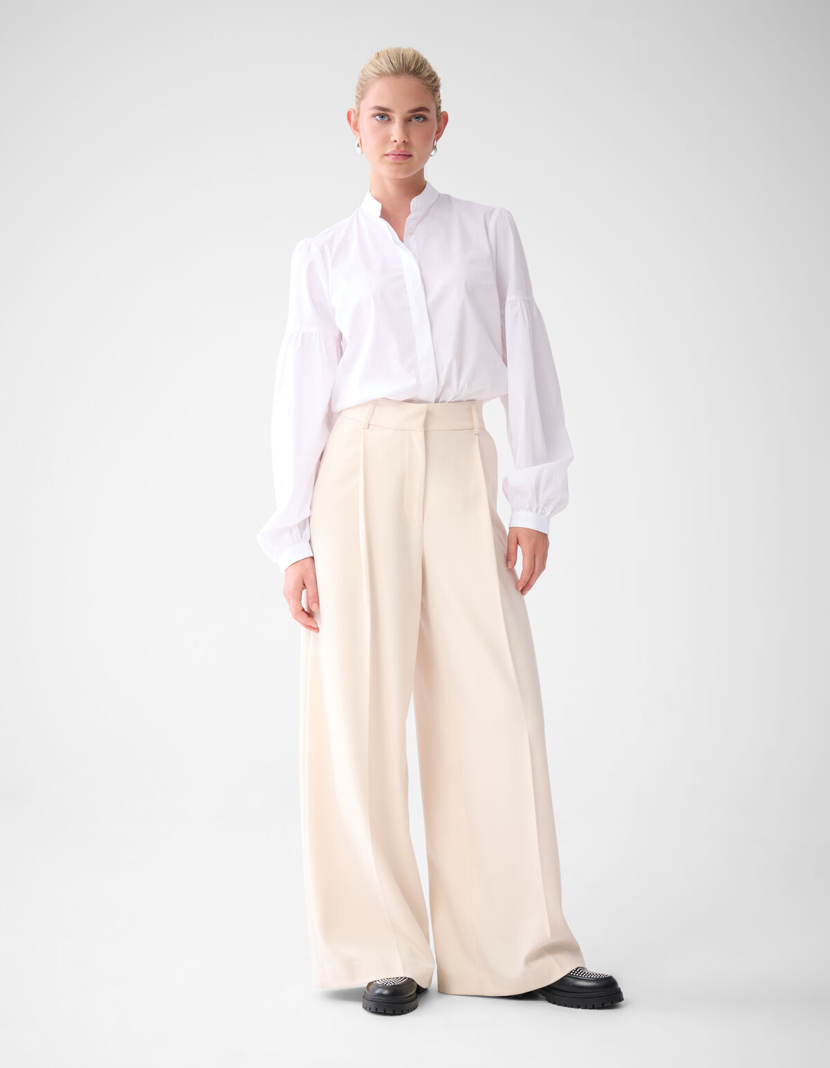 Basic-Hose mit weitem Bein Off White von Lonneke SHOEBY WOMEN