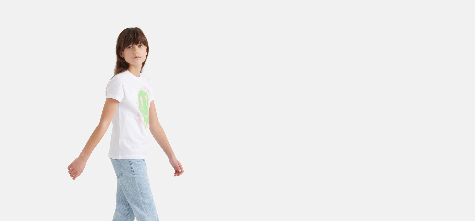 Loose Fit T-Shirt Weiß SHOEBY GIRLS
