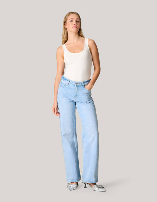 Basic Top Offwhite Eksept