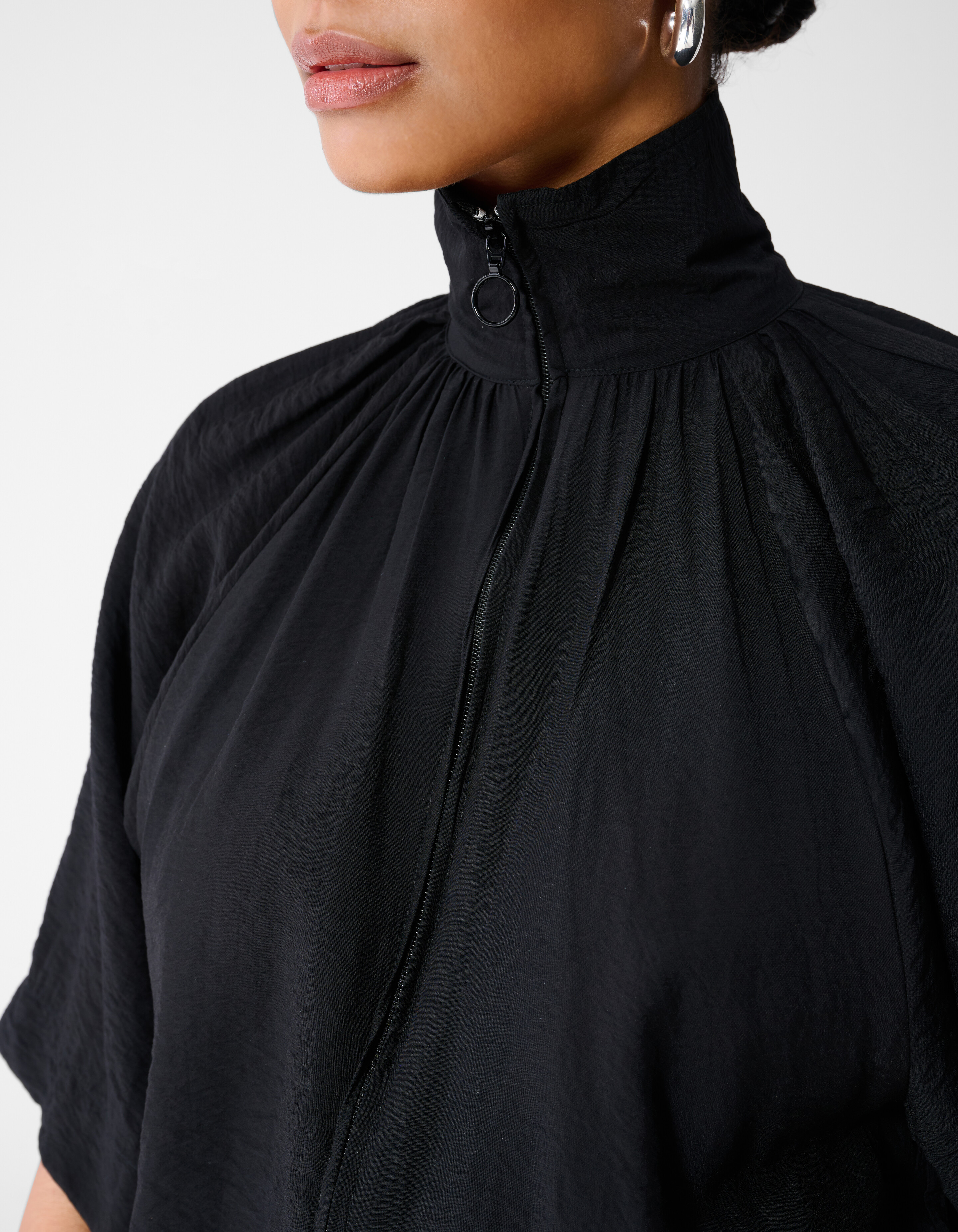 Sportliche Trainingsjacke Schwarz SHOEBY WOMEN