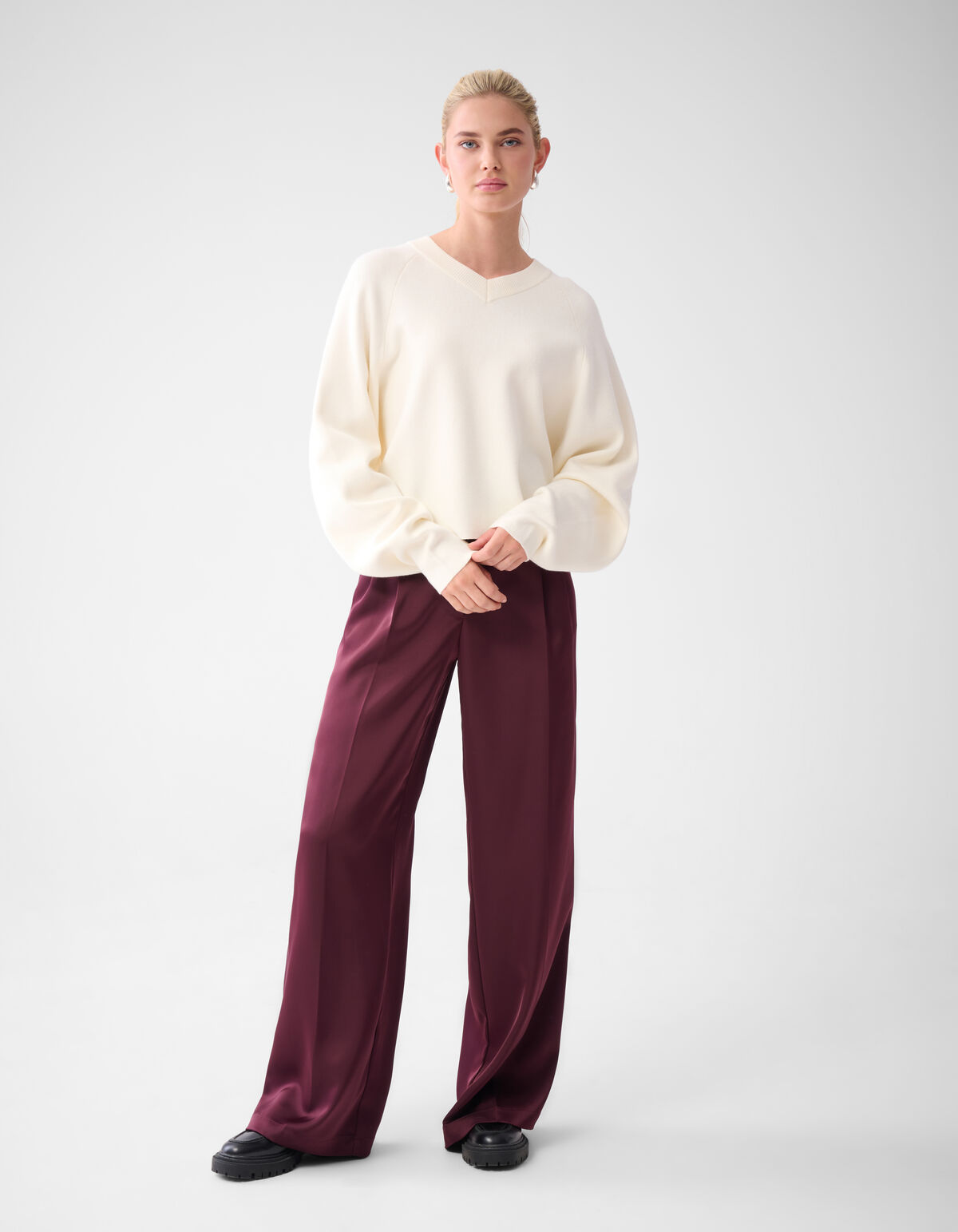 Satin Pantaloons mit weitem Bein Dunkelrot von Lon SHOEBY WOMEN