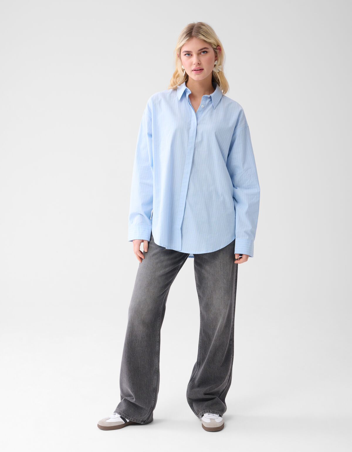 Popeline mit Nadelstreifen in Hellblau SHOEBY WOMEN