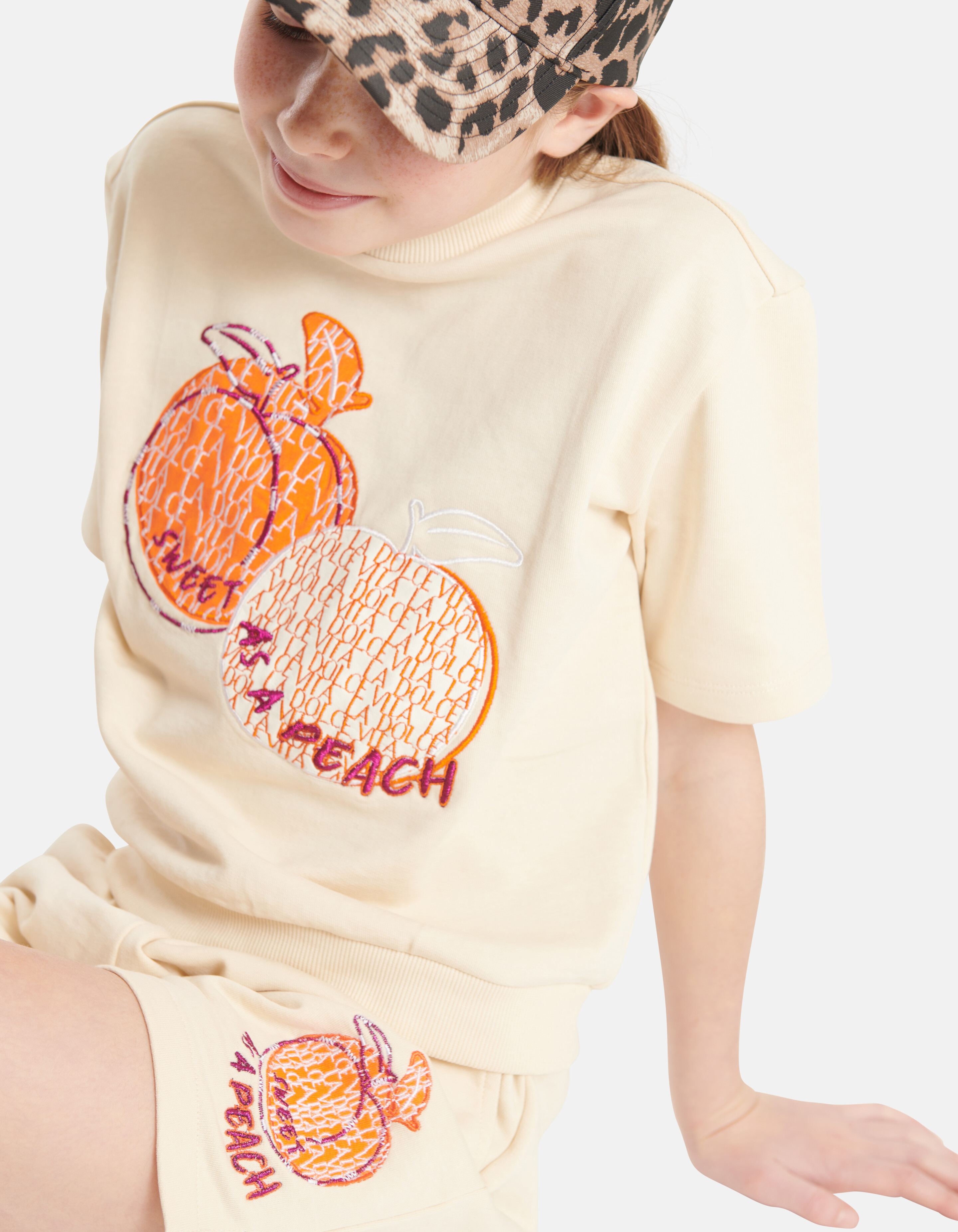 Artwork Sweat-T-Shirt Off White SHOEBY GIRLS