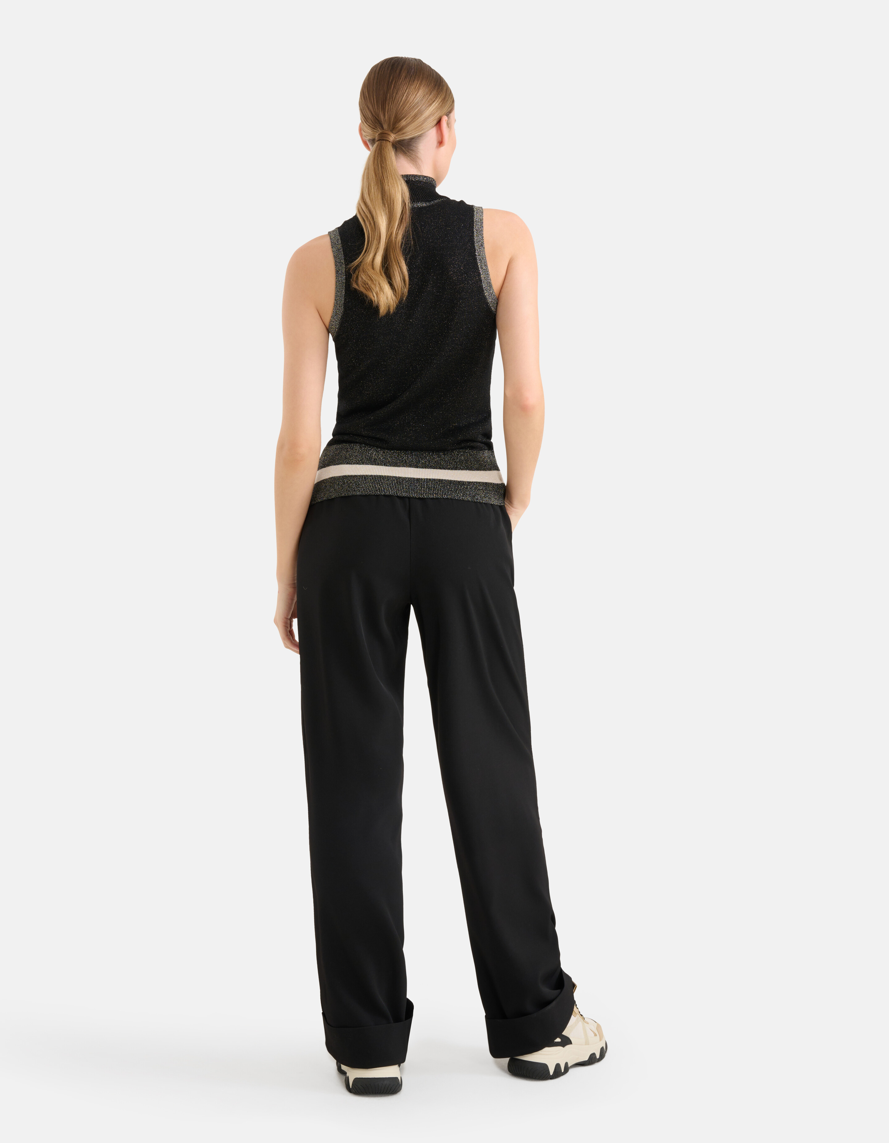Colorblock Top Schwarz von Mieke SHOEBY WOMEN