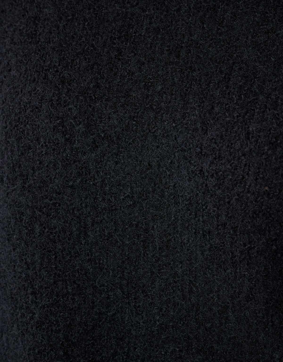 Flauschiger Oversized Pullover Schwarz von Monica SHOEBY WOMEN