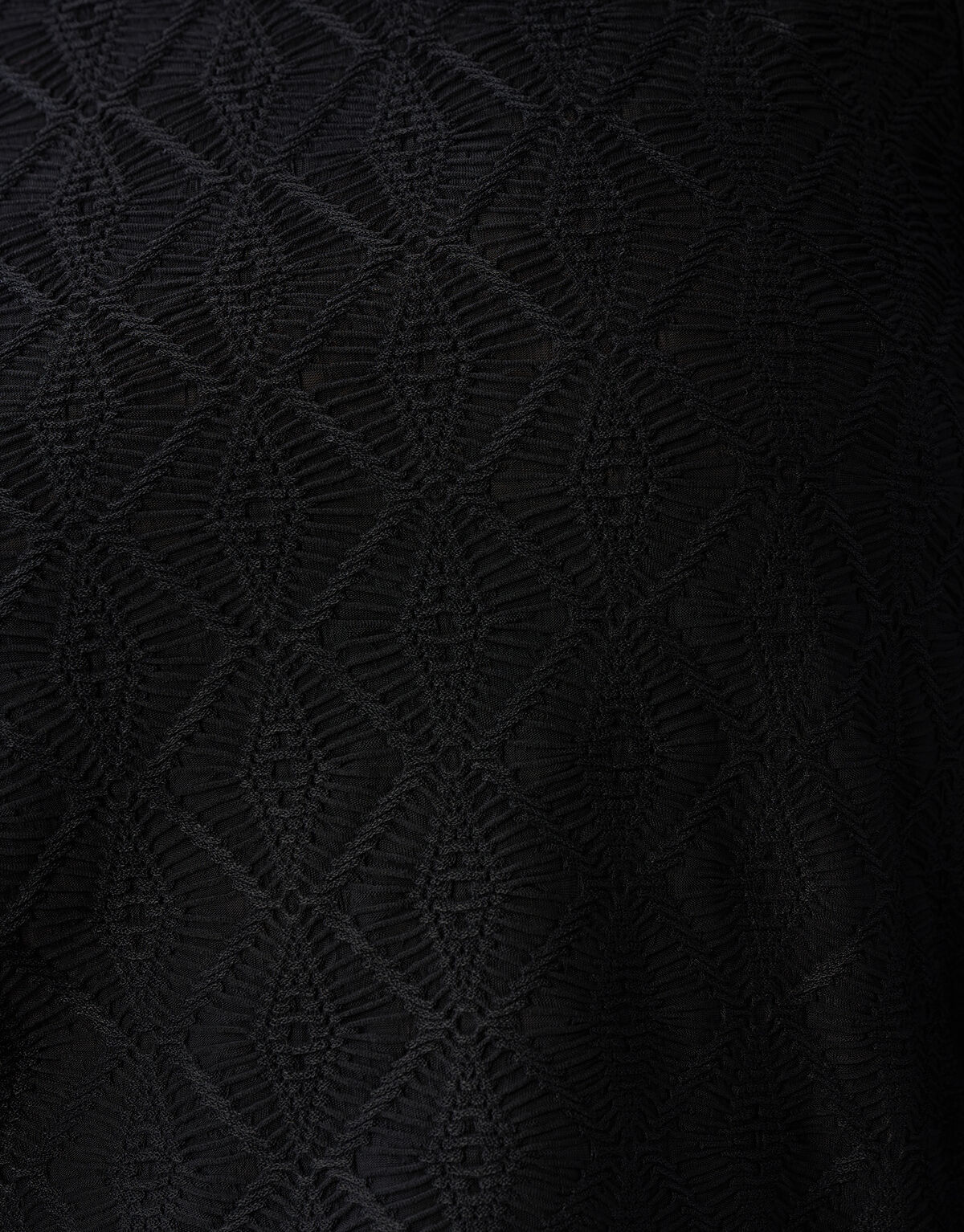 Swirl Textur Top Schwarz SHOEBY WOMEN