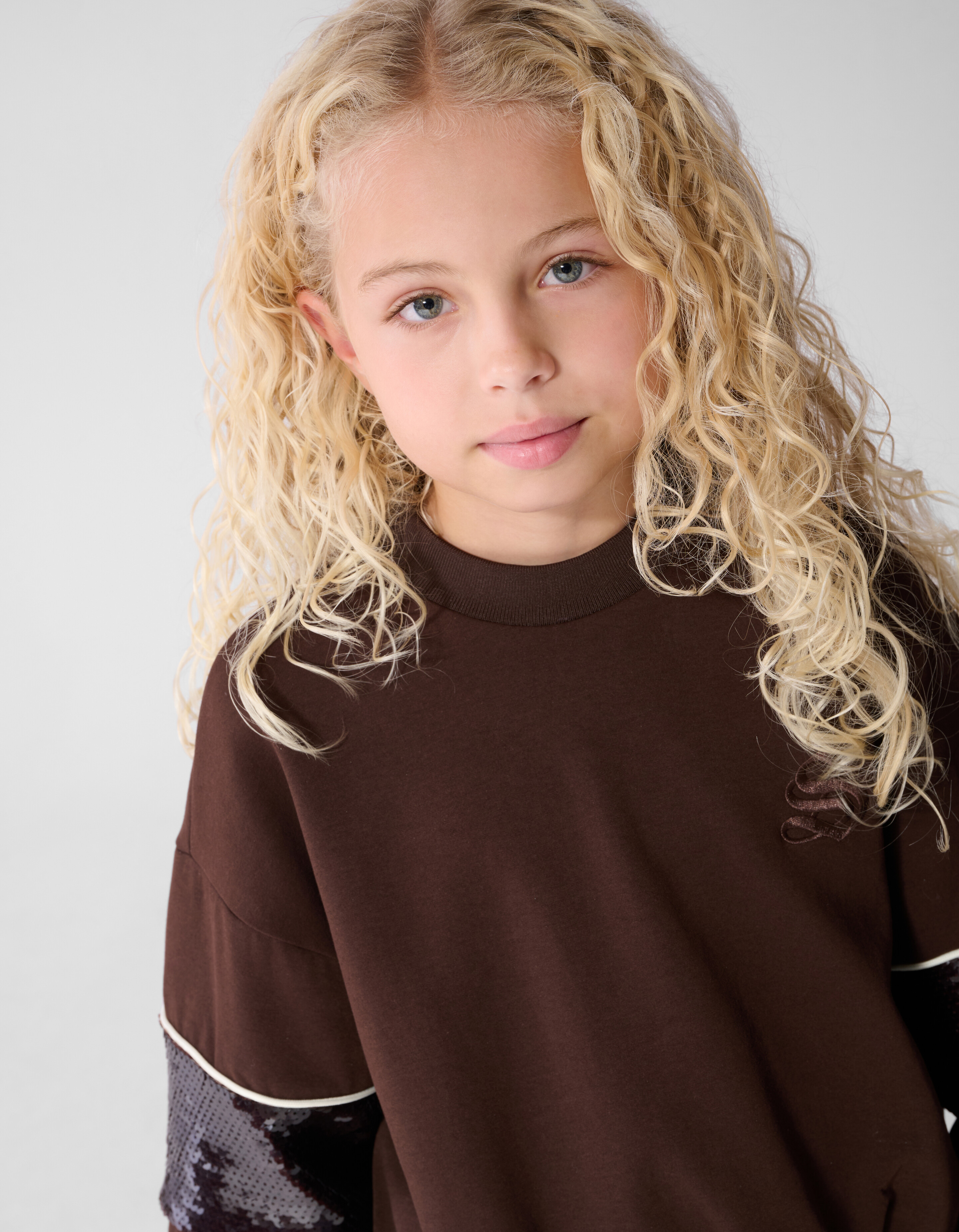 Sporty Pailletten Sweatshirt Braun SHOEBY GIRLS