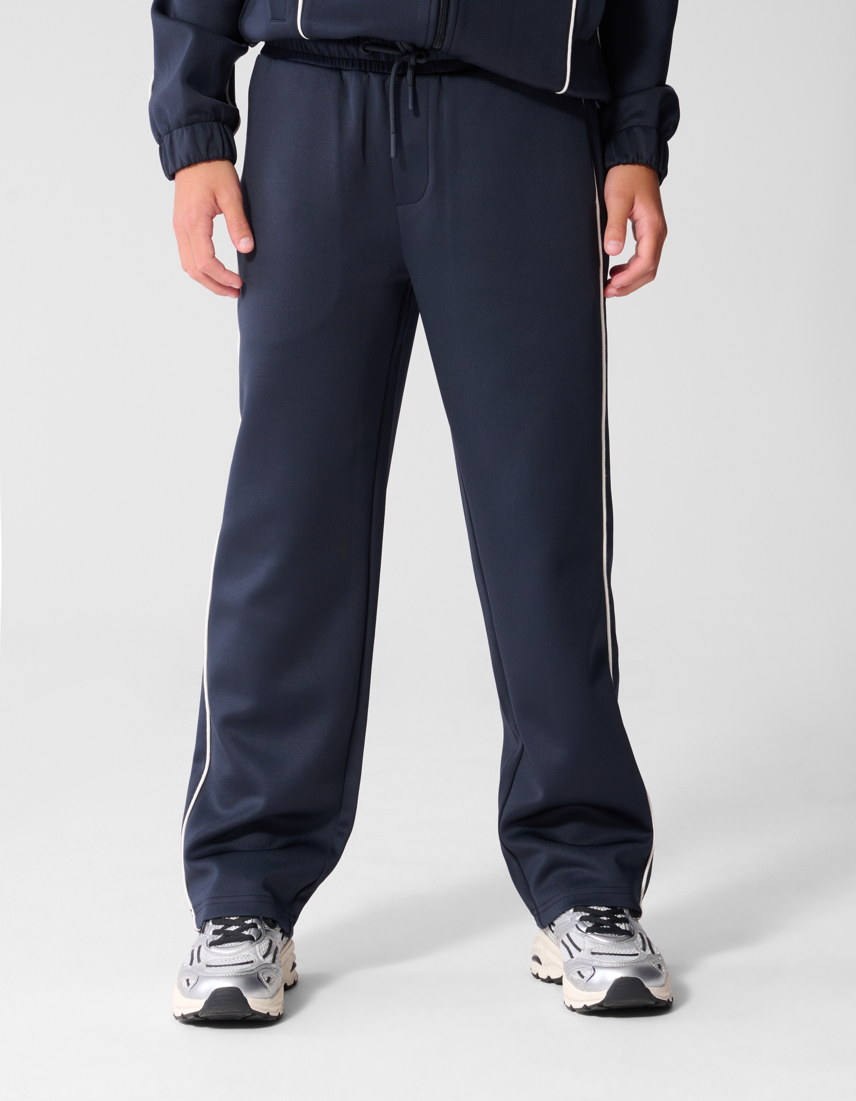 Sporty Piping Relaxed Fit Hose Dunkelblau SHOEBY BOYS