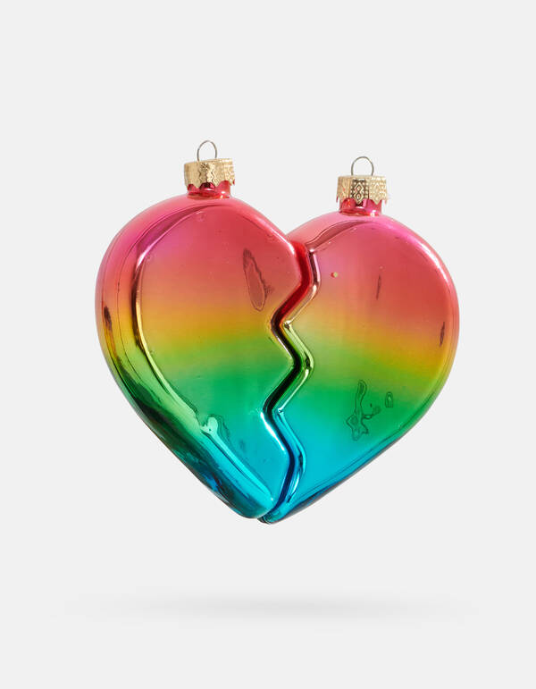 Broken Heart Christmas Ball von Fred SHOEBY ACCESSOIRES