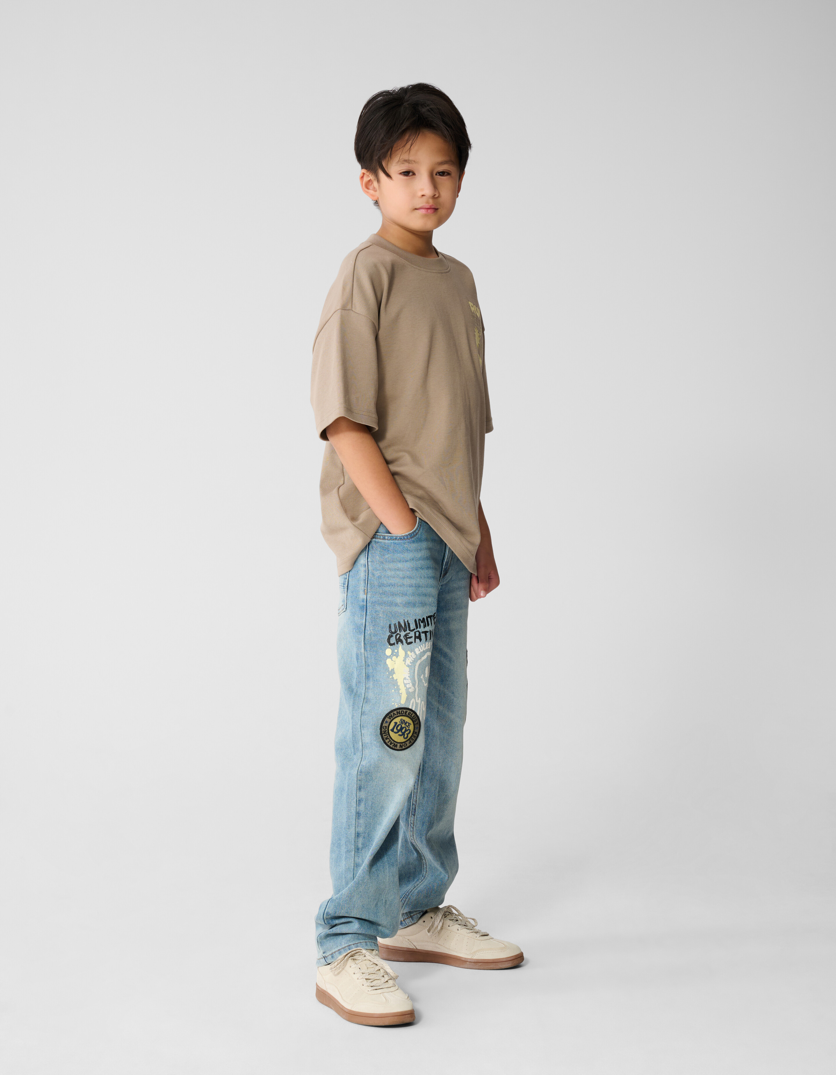 Artwork Straight Fit Jeans Blau SHOEBY WOMEN