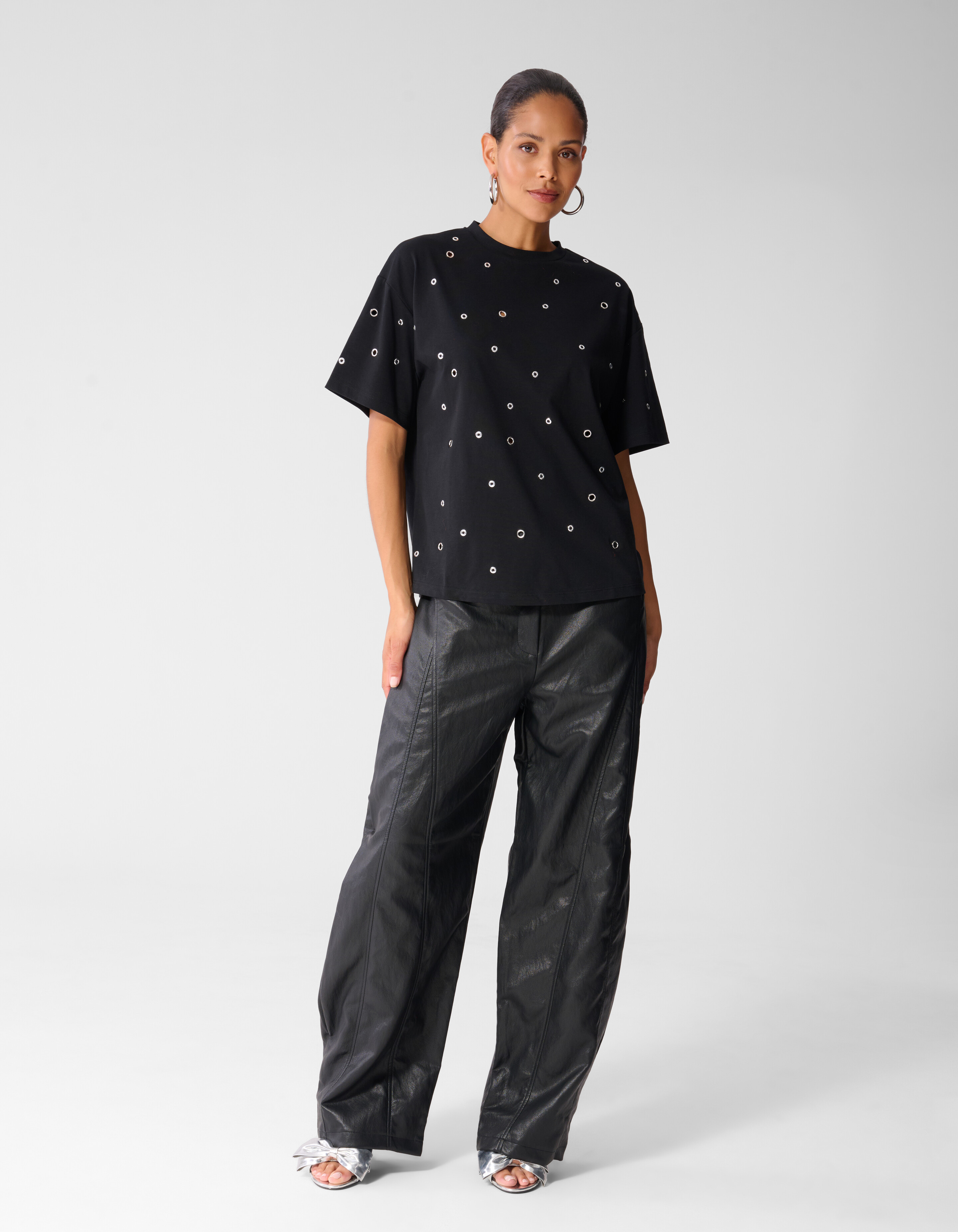 Schwarzes Lochstickerei-T-Shirt SHOEBY WOMEN
