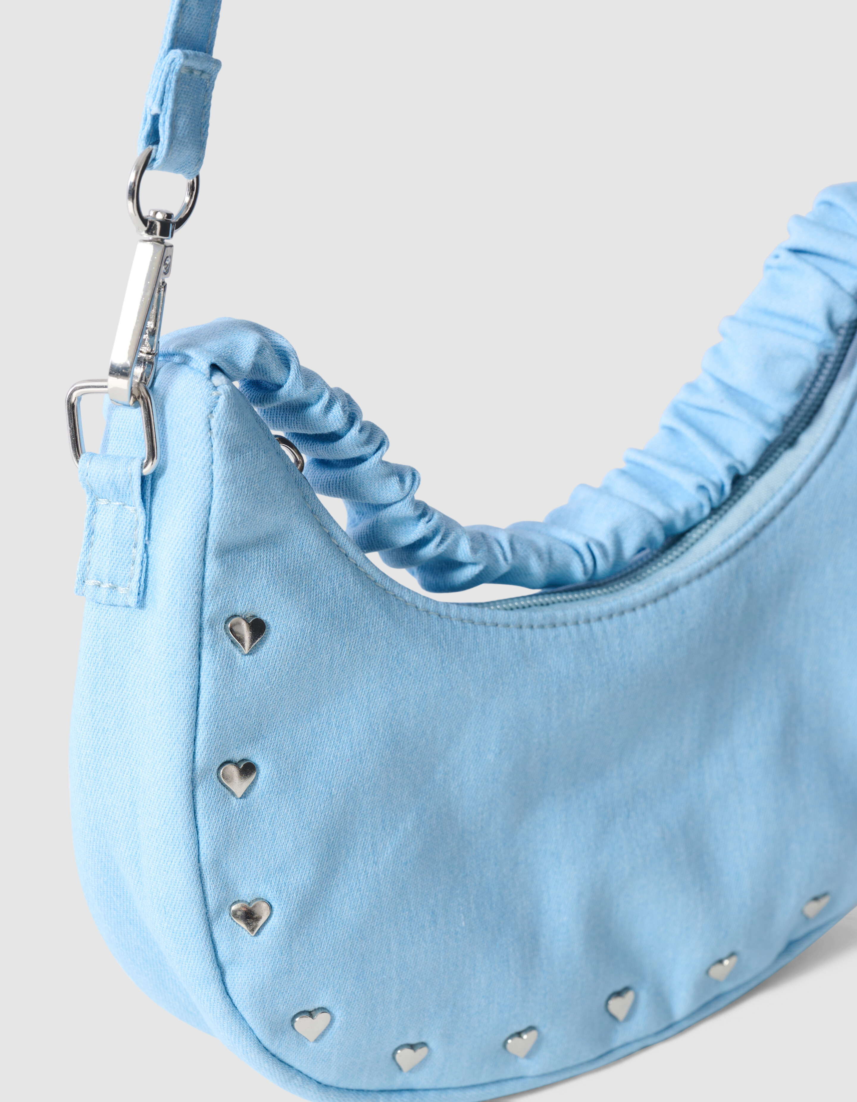 Studded Denim Tasche Hellblau SHOEBY ACCESSOIRES