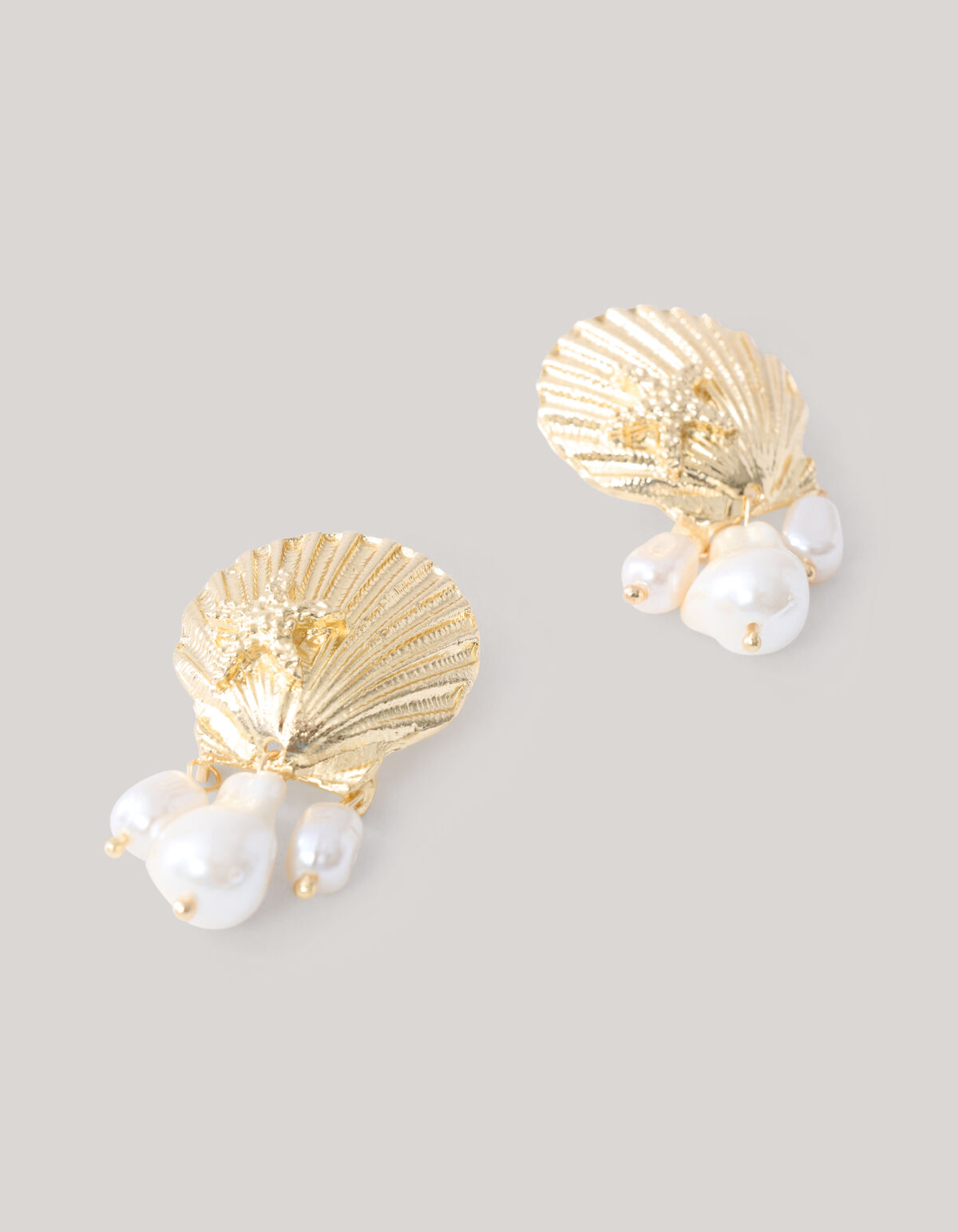 Muschel-Perlen-Ohrringe Gold SHOEBY ACCESSOIRES
