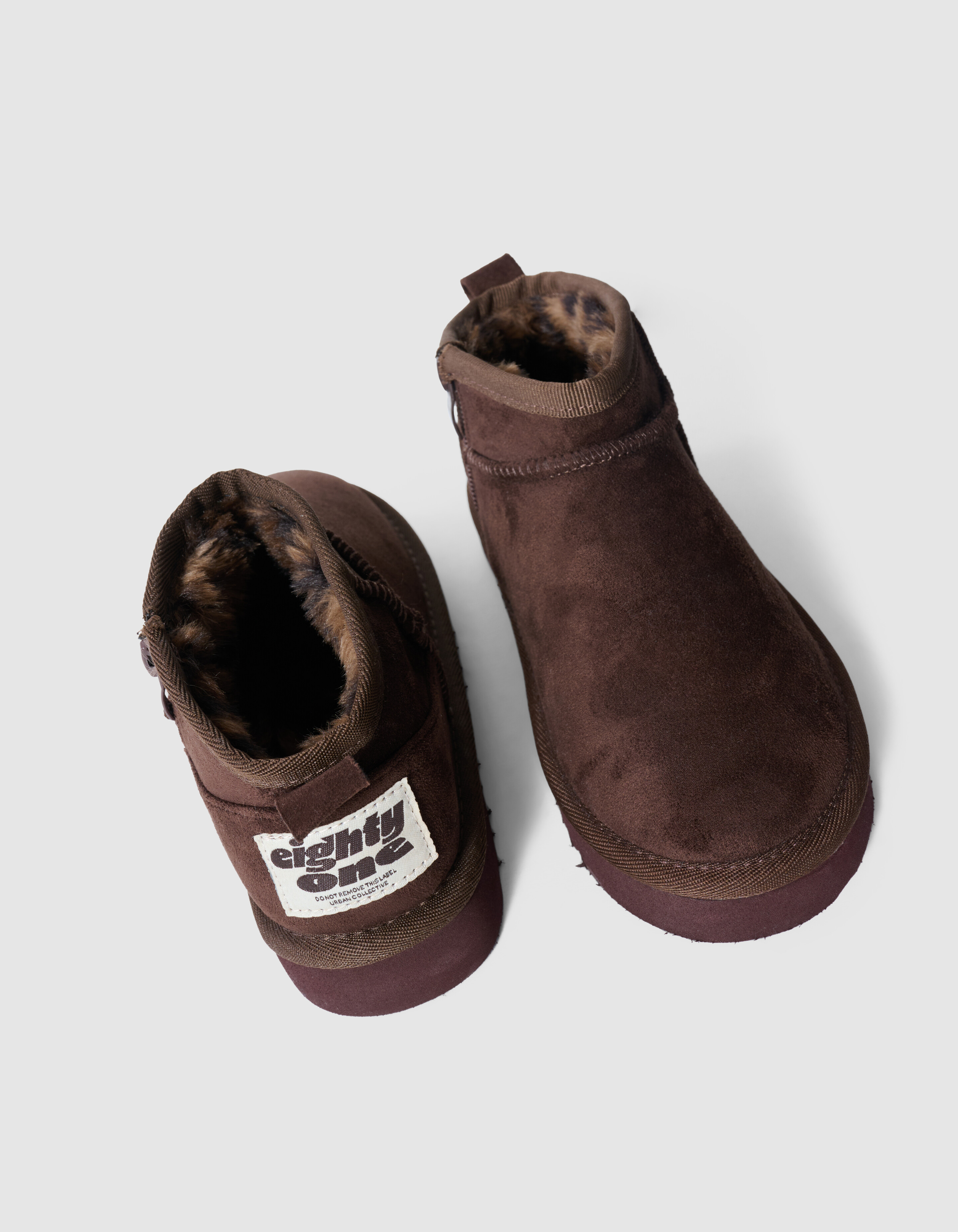 Weiche Stiefeletten dunkelbraun SHOEBY SHOES