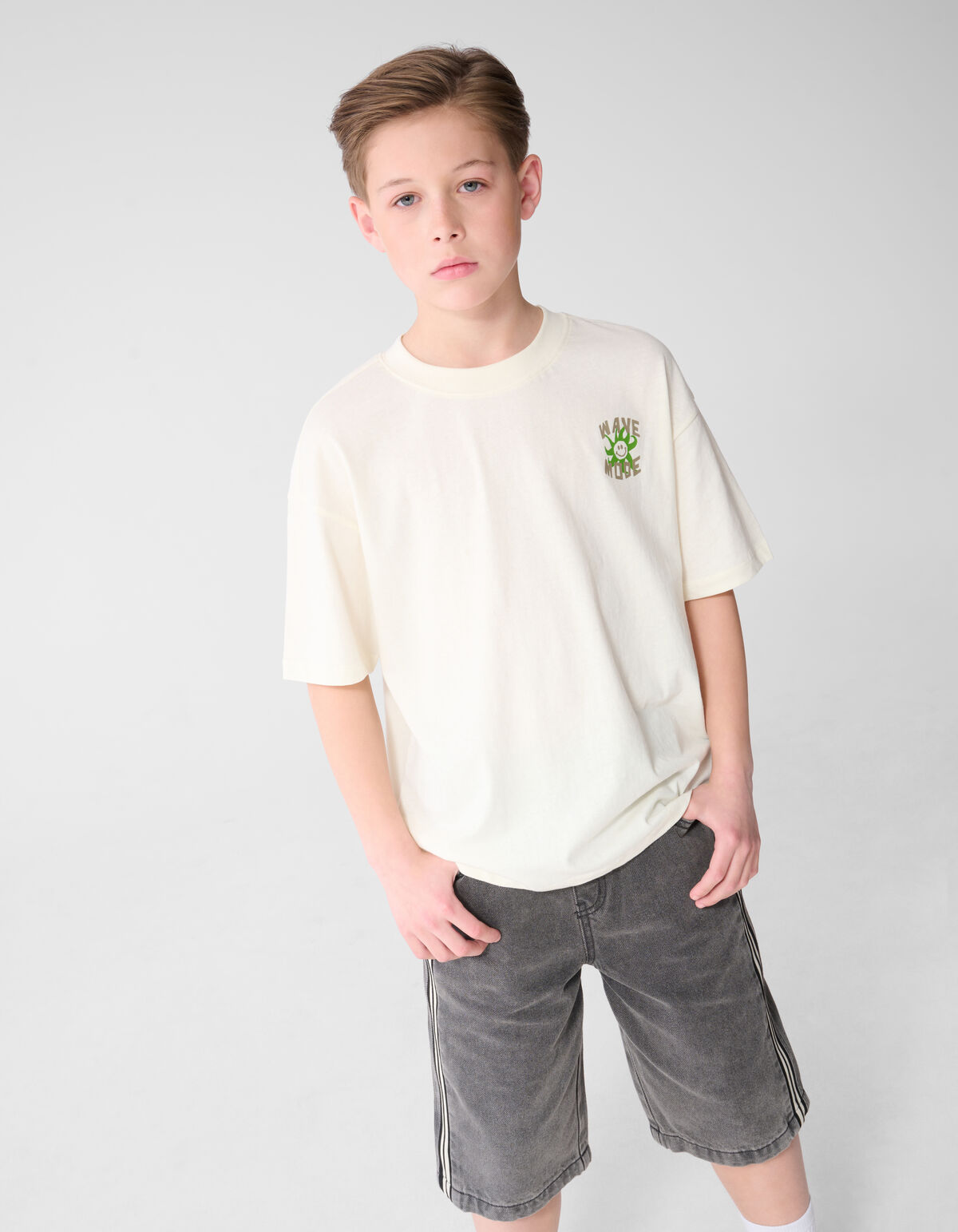 Wave Mode Artwork T-Shirt Gebrochen Wei&szlig; SHOEBY BOYS