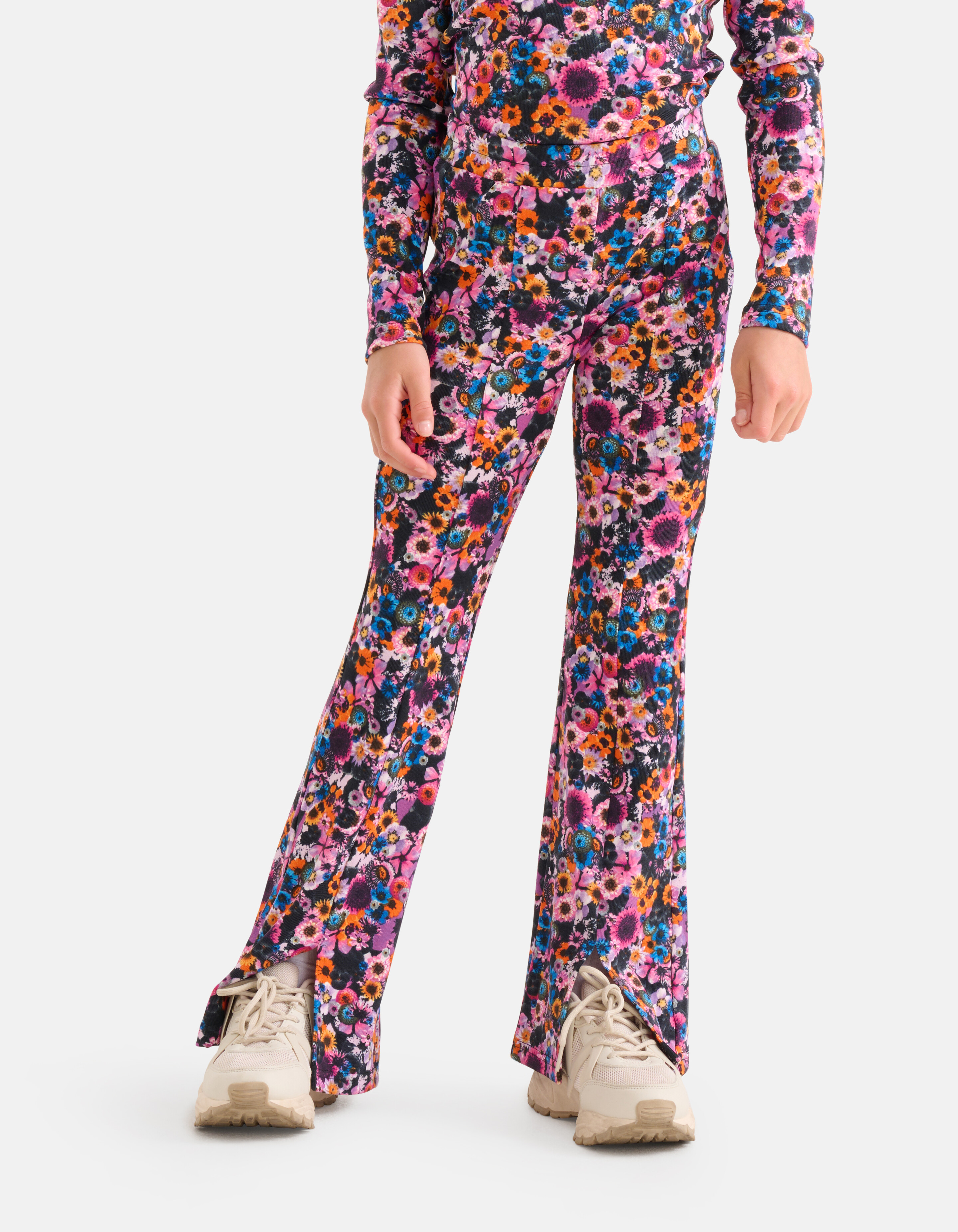 Ausgestellte Leggings mit Blumendruck aus Rippe SHOEBY GIRLS
