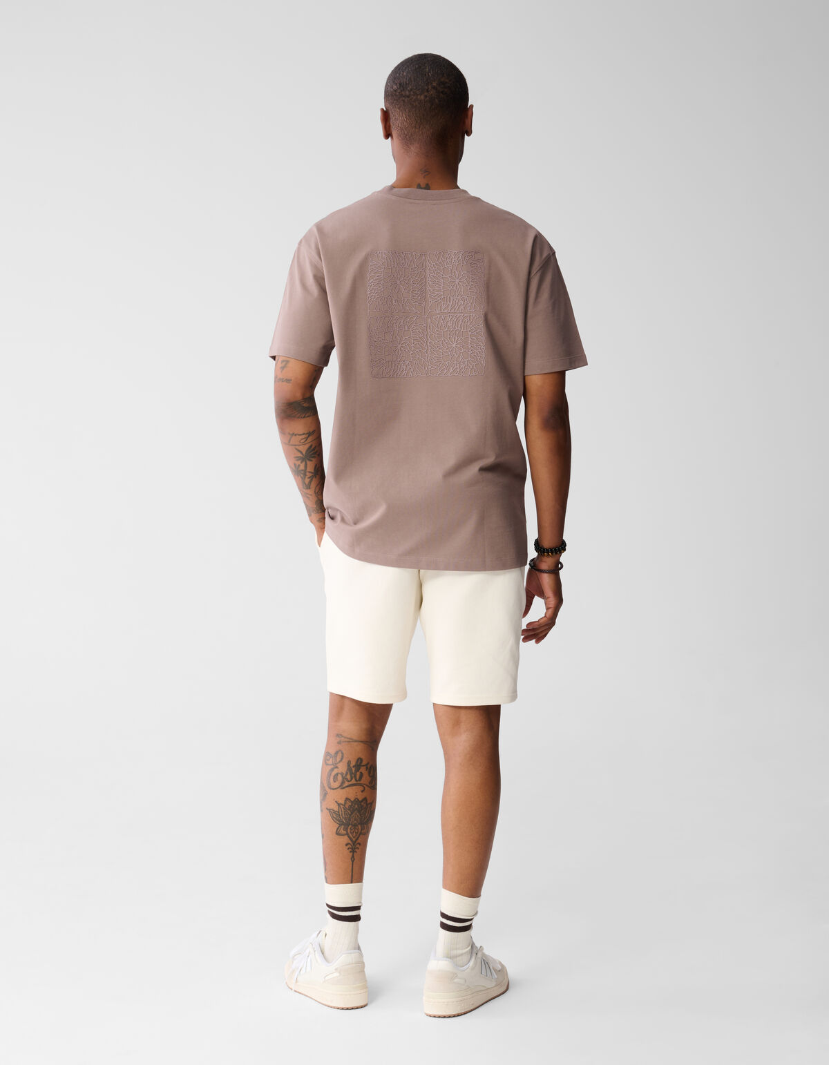 Gehäkeltes T-shirt Hellbraun SHOEBY MEN