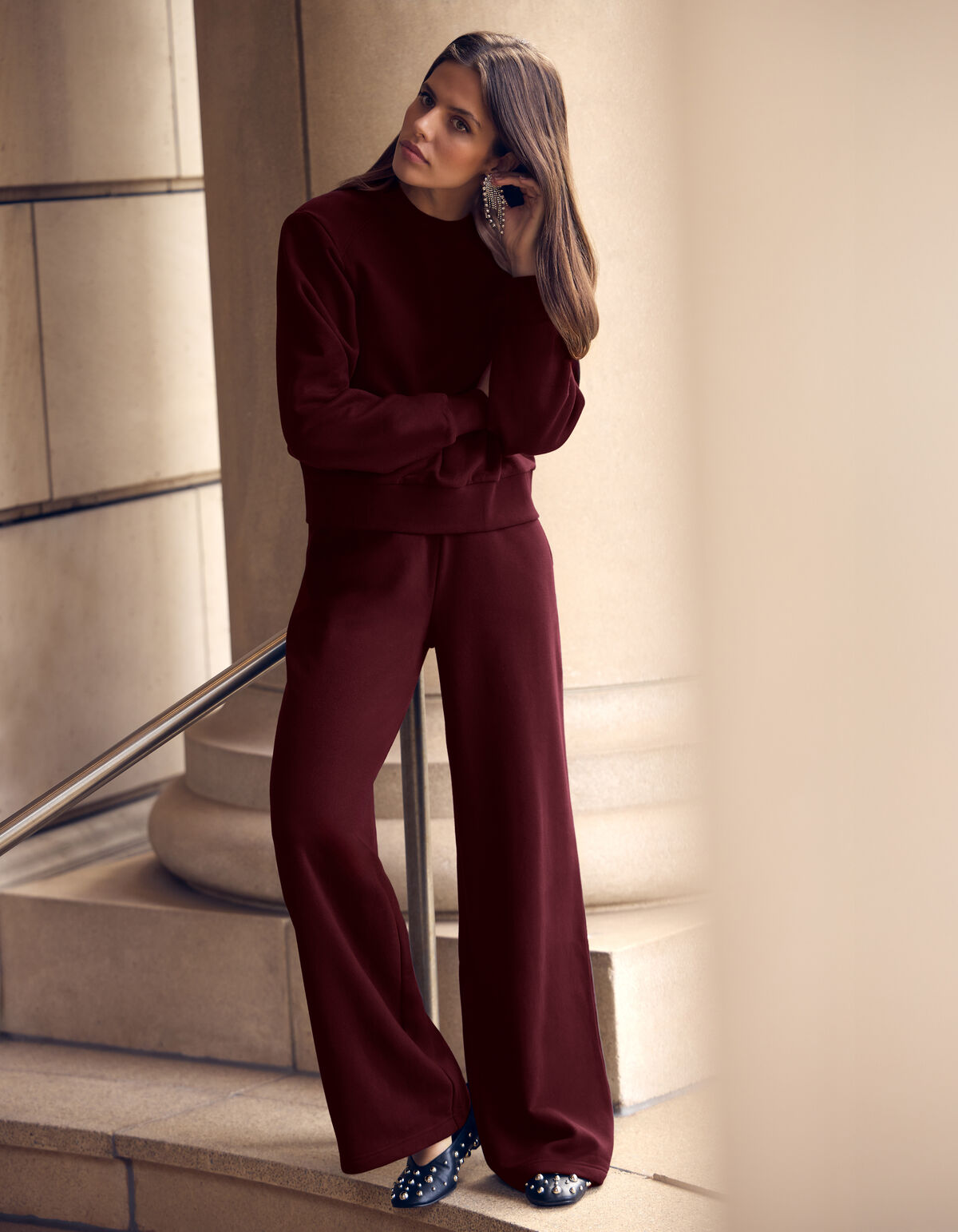 Pullover mit großen Schultern Dunkelrot SHOEBY WOMEN